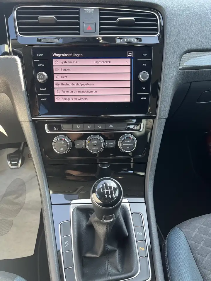 Volkswagen Golf 7 1.0 TSI IQ Drive 115PK 2020 met HEEL VEEL OPTIES, миниатюра 30