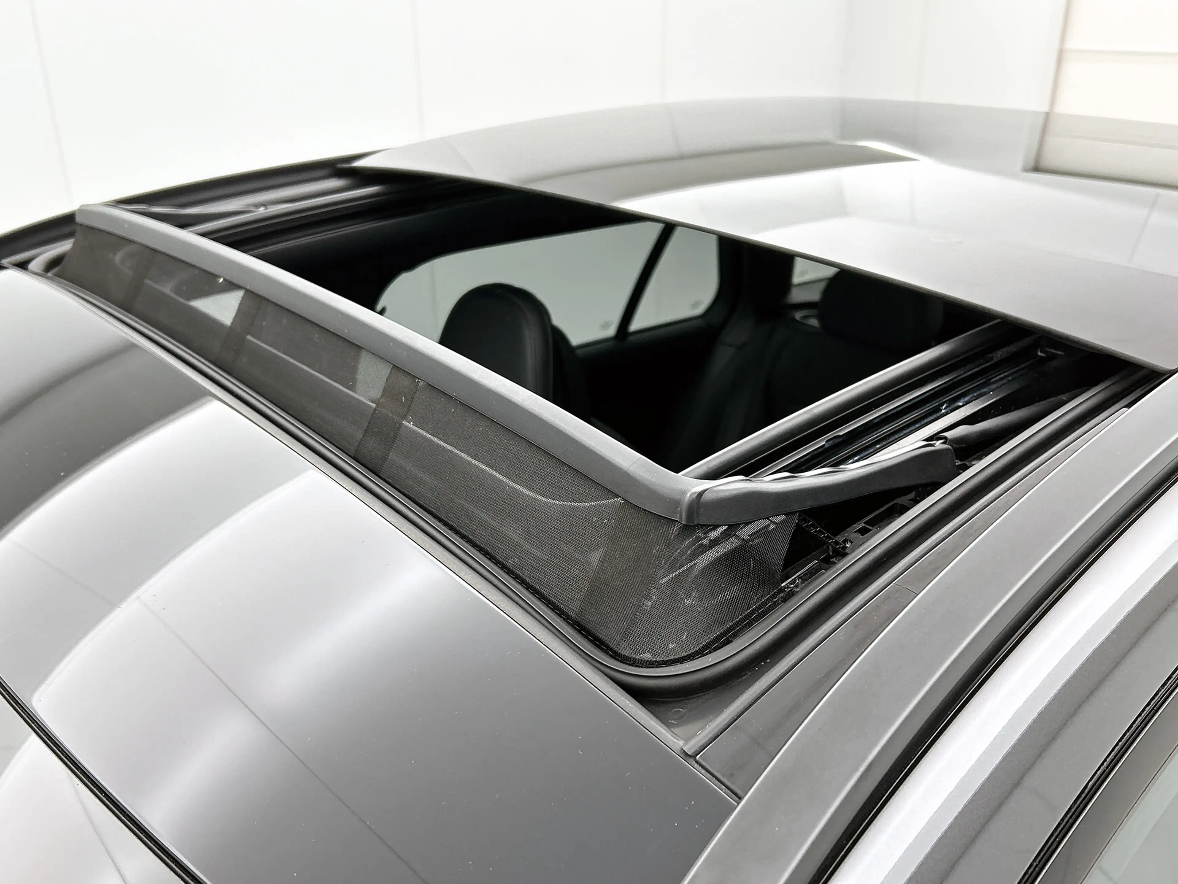 Mercedes-Benz C 300 Estate e AMG Line | AMG-LIne In en exterieru | Sfe — photo 13