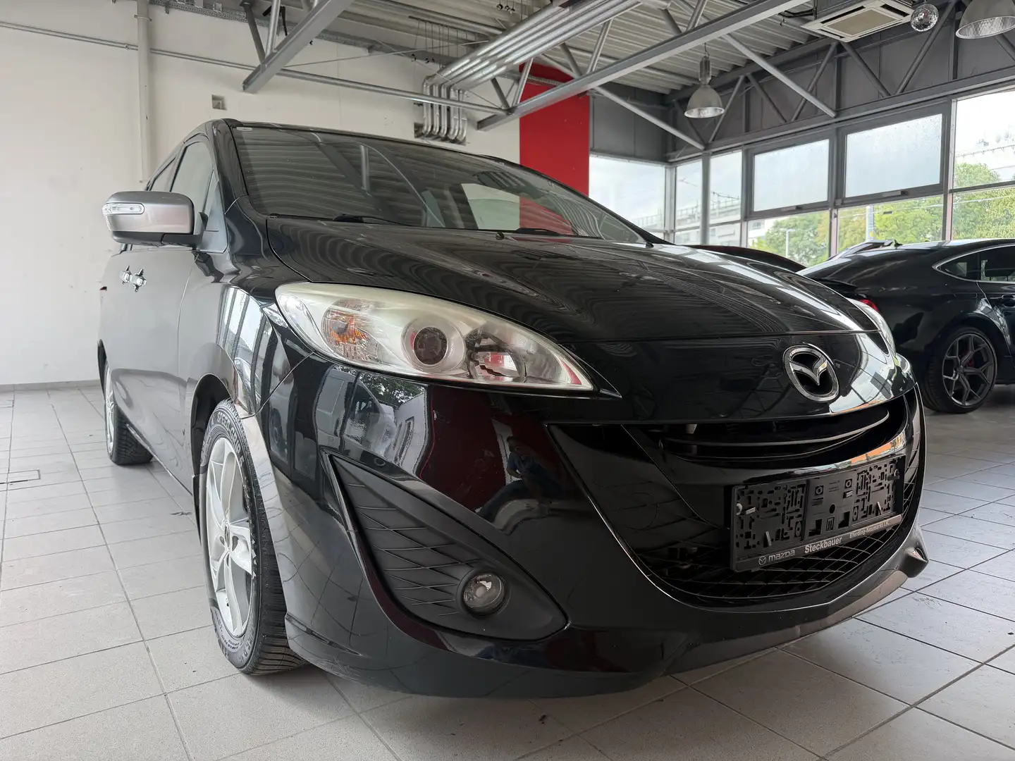 Mazda 5 CD116 Takumi II - 1