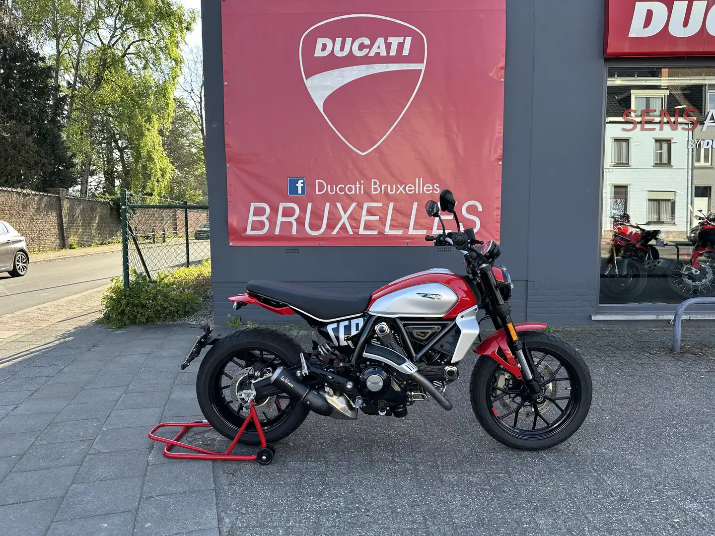 Ducati Scrambler 800 ICON 2G | "735Km" Rood - 1
