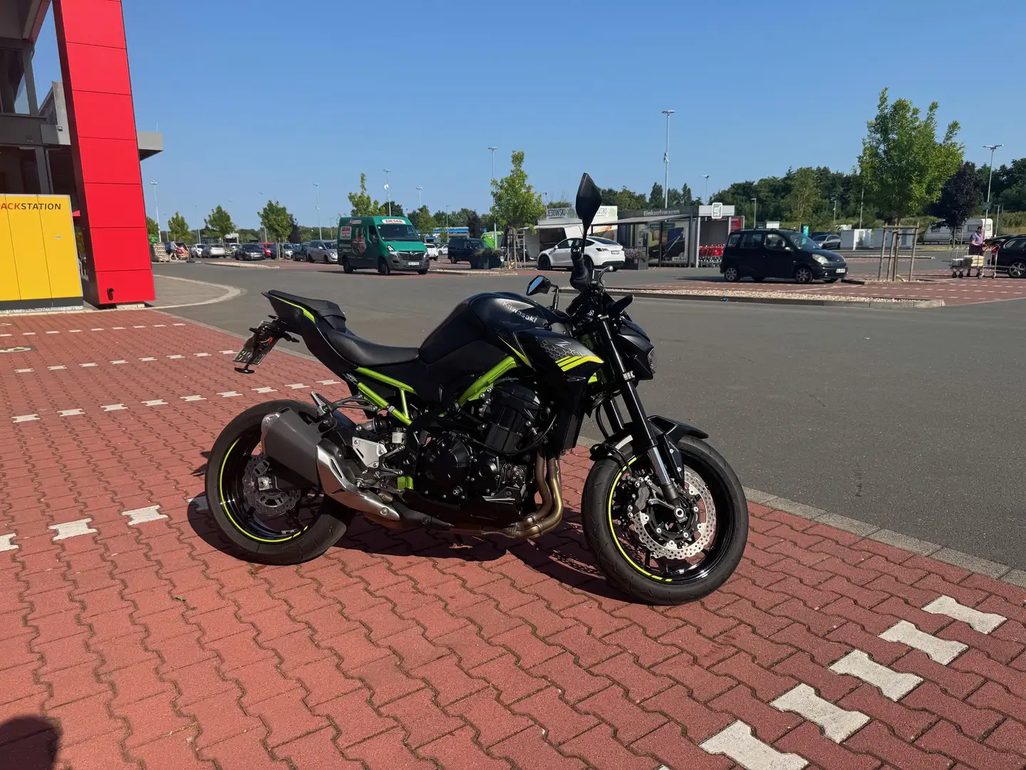 Kawasaki Z 900 grün/schwarz 92 kw Schwarz - 1