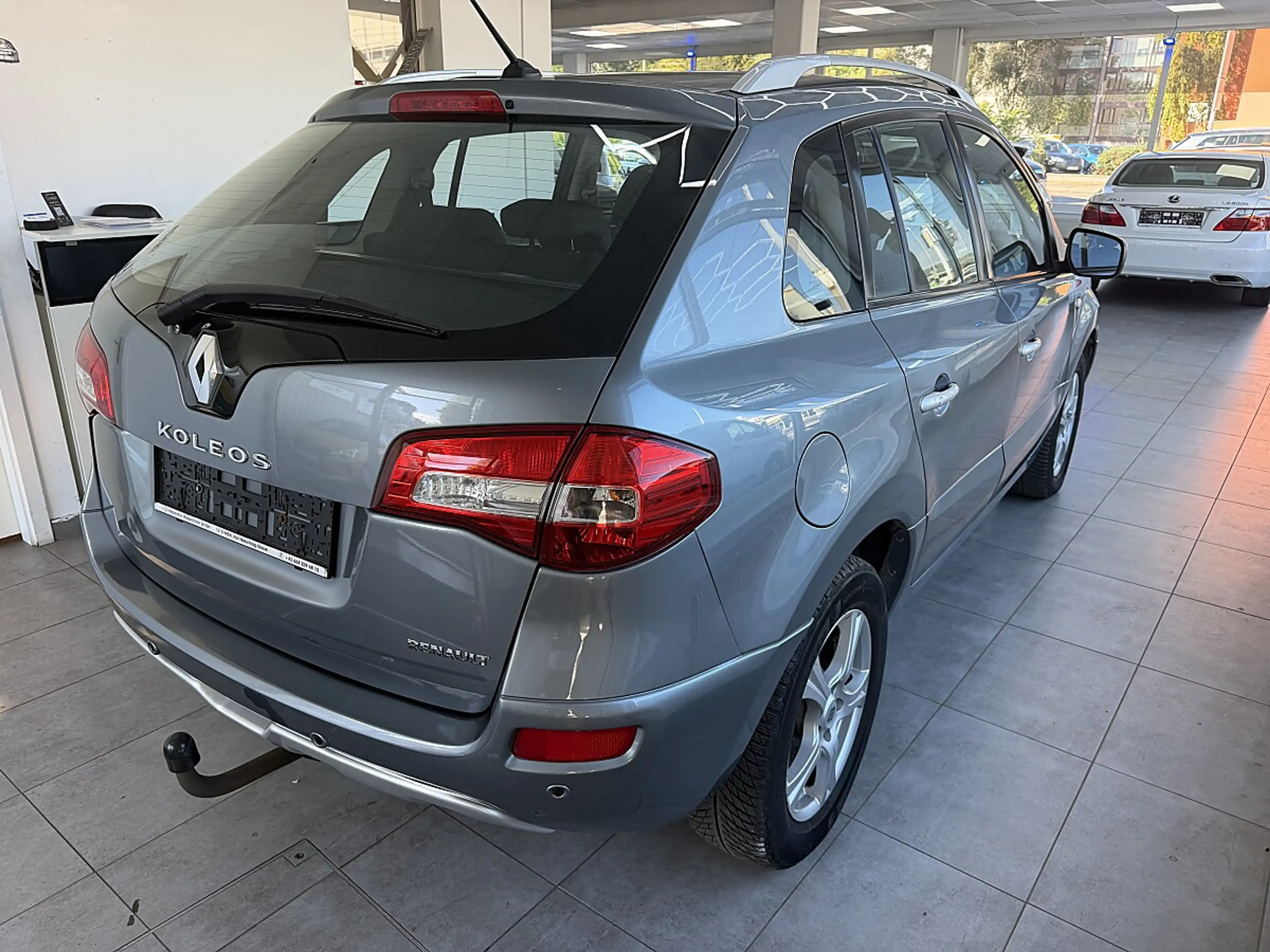 Renault Koleos 2,0 dCi 4x4 Dynamique DPF Aut. — photo 12