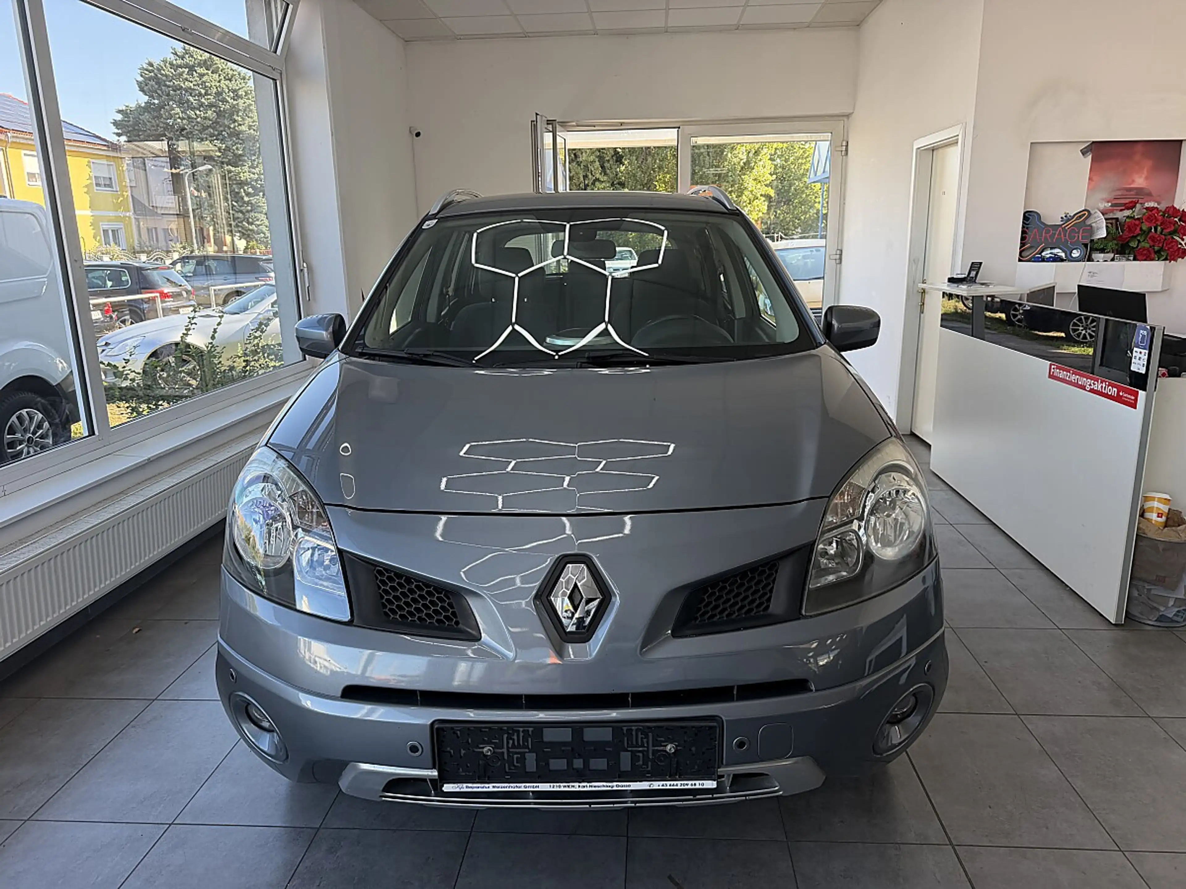 Renault Koleos 2,0 dCi 4x4 Dynamique DPF Aut. — photo 4
