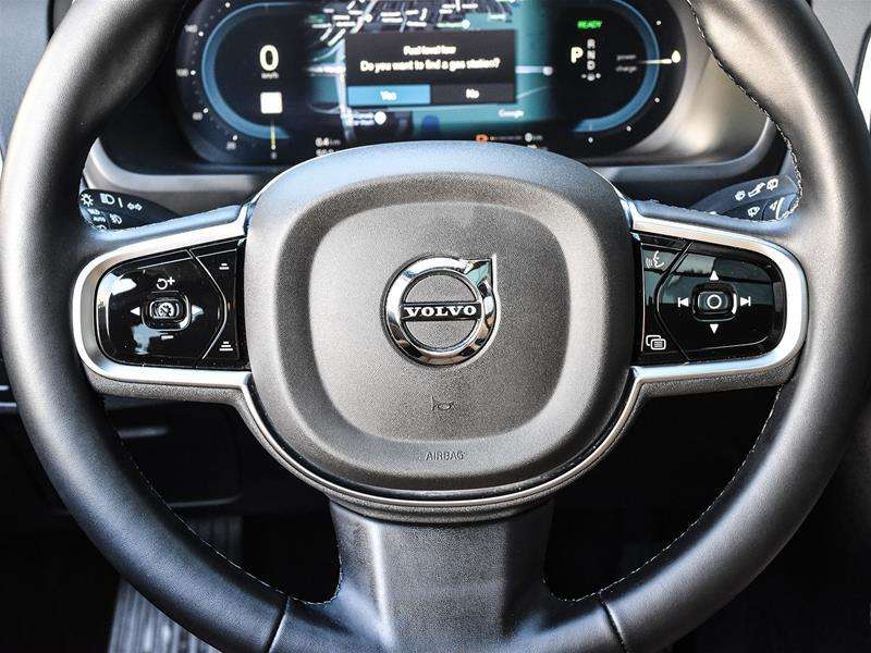 2025 Volvo XC90 T8 AWD Ultra Bright Theme 7-Seater thumb 22