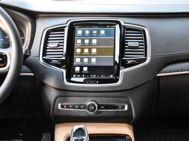 2025 Volvo XC90 T8 AWD Ultra Bright Theme 7-Seater thumb 17