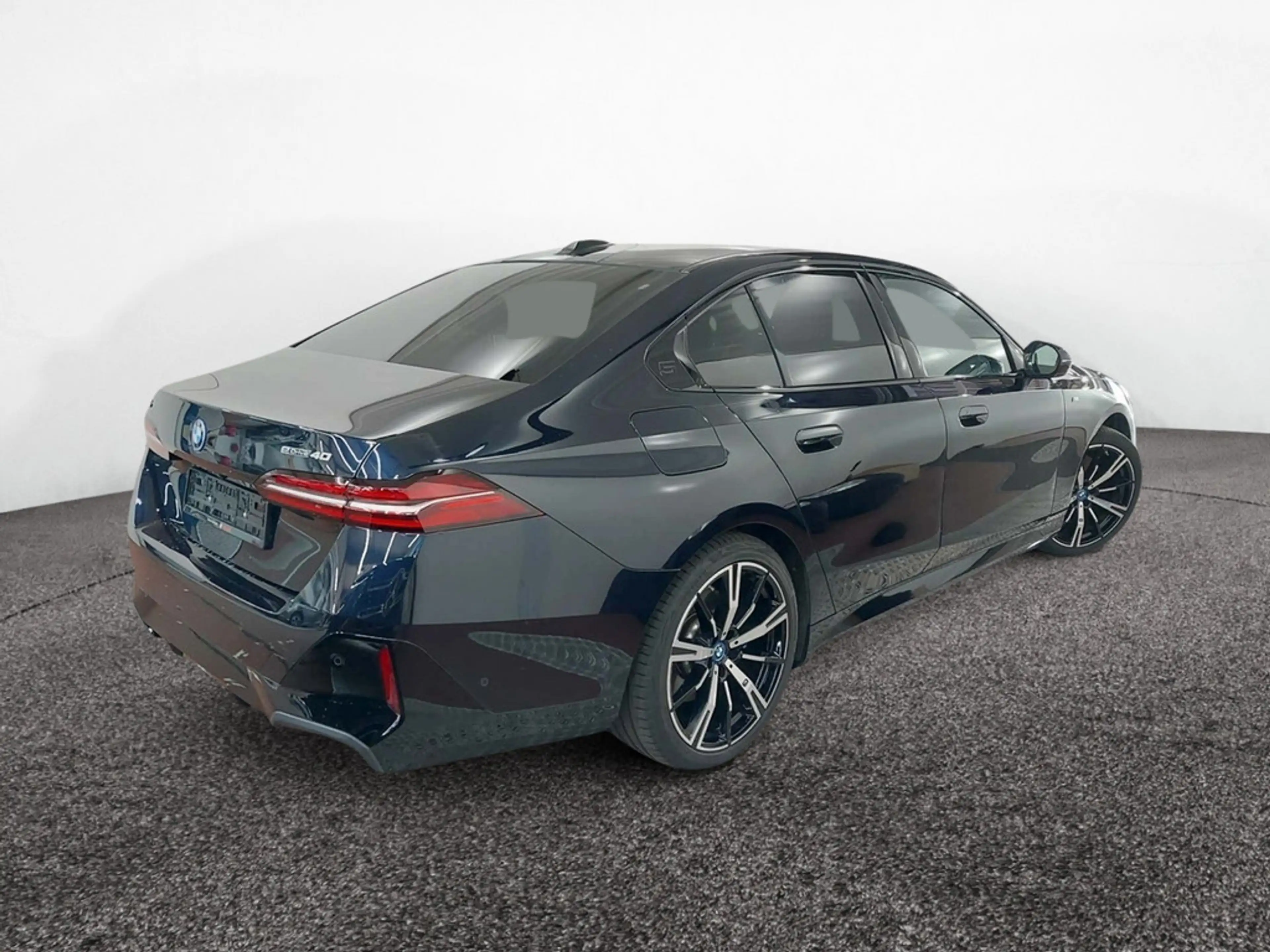 BMW i5 eDrive40 M-Sport PANO+AHK+20 ZOLL+HUD+ACC — photo 5