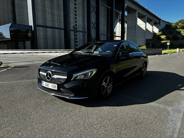 Mercedes-Benz CLA 180