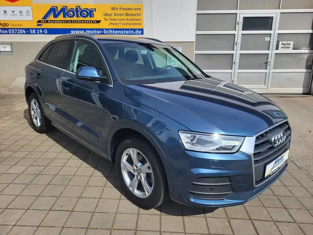 Audi Q3 Sport quattro 17"LM AHZV AC+ Xenon+ RCam 4PDC GRA