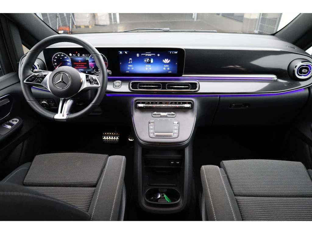 Mercedes-Benz V 250