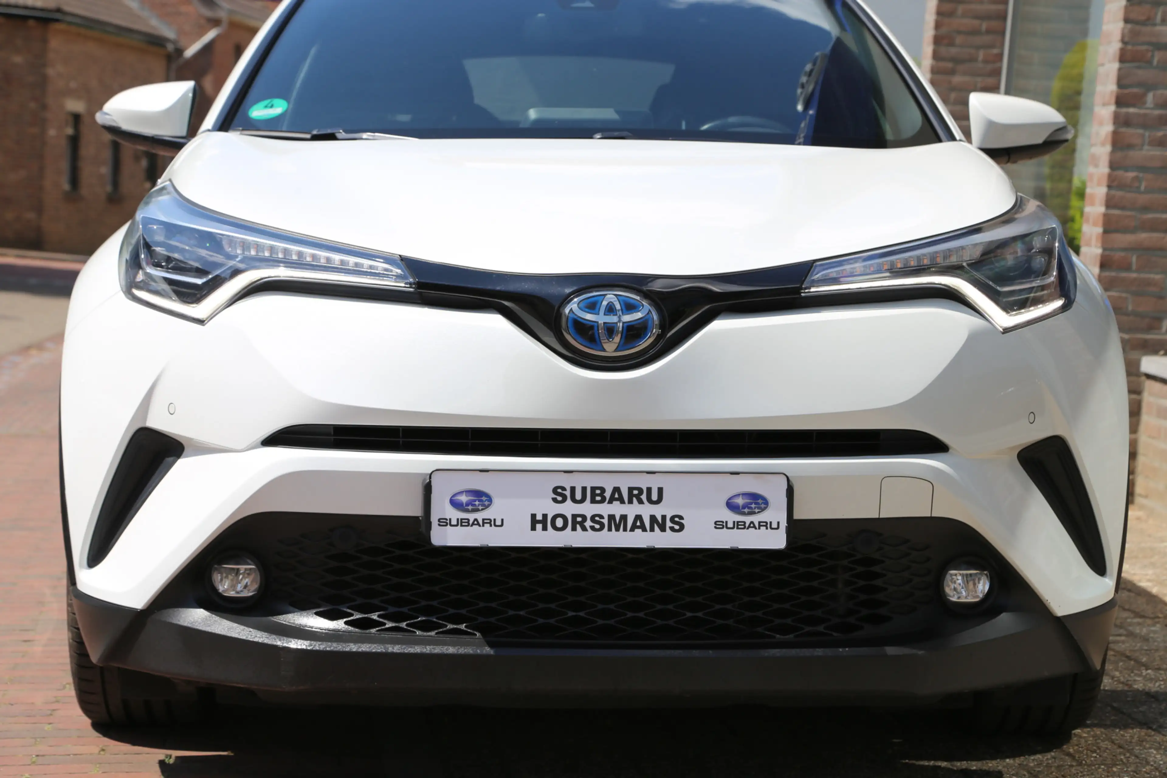 Toyota C-HR 1.8 Hybrid Dynamic Team Navi Camera ACC — photo 17