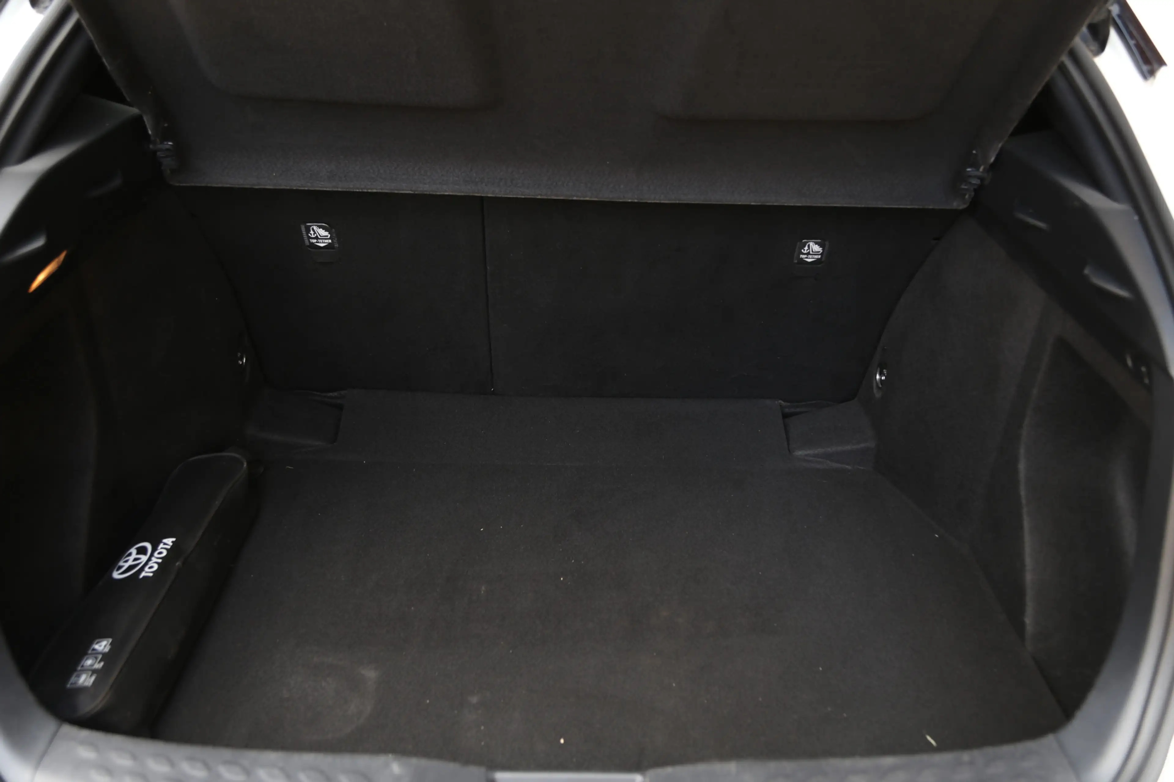 Toyota C-HR 1.8 Hybrid Dynamic Team Navi Camera ACC — photo 15