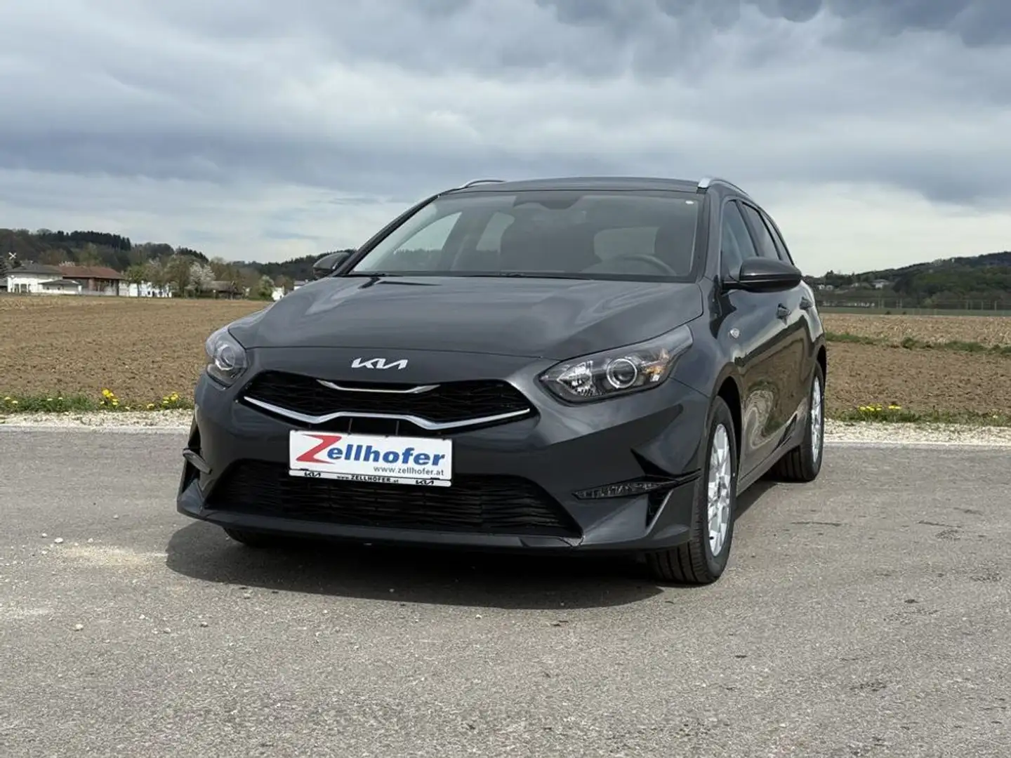 Kia Ceed SW / cee'd SW 1,5 TGDI Silber Grau - 2