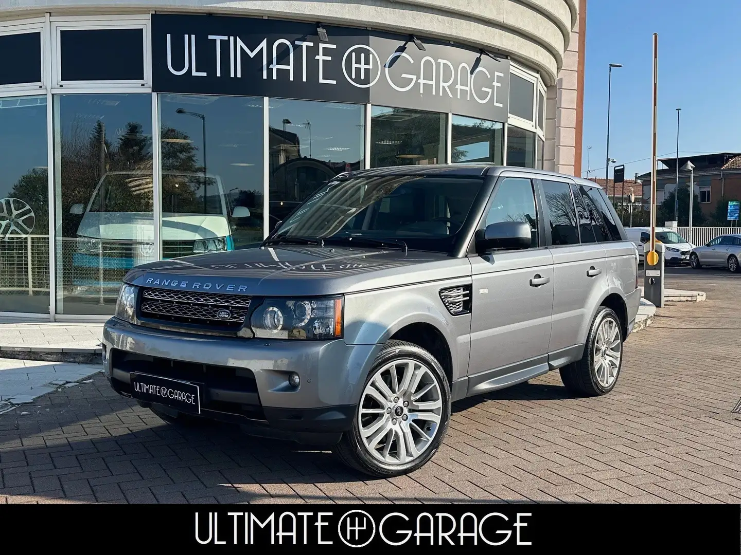 Land Rover Range Rover Sport 3.0 sdV6 HSE 249cv auto 8m *tetto *harmankardon Grijs - 1