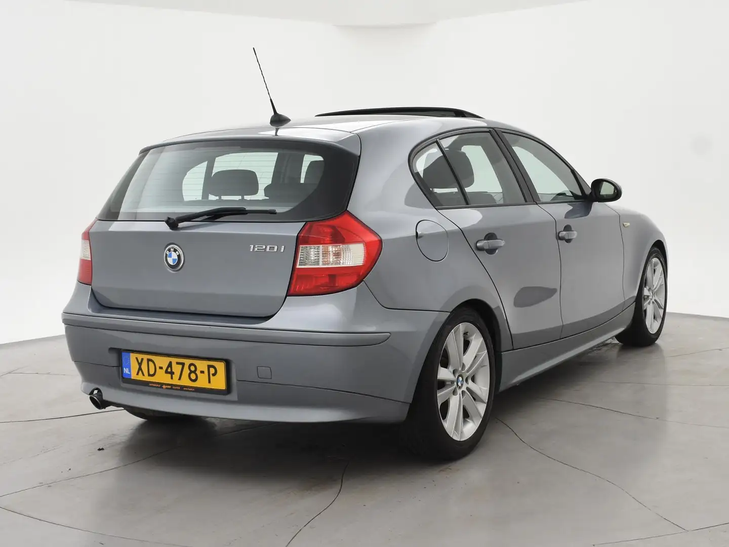 BMW 120 1-serie 120i 150 PK 5-DEURS + SCHUIF/KANTELDAK | S Gris - 2