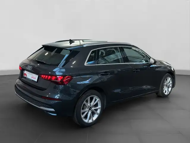 Audi A3 view 3