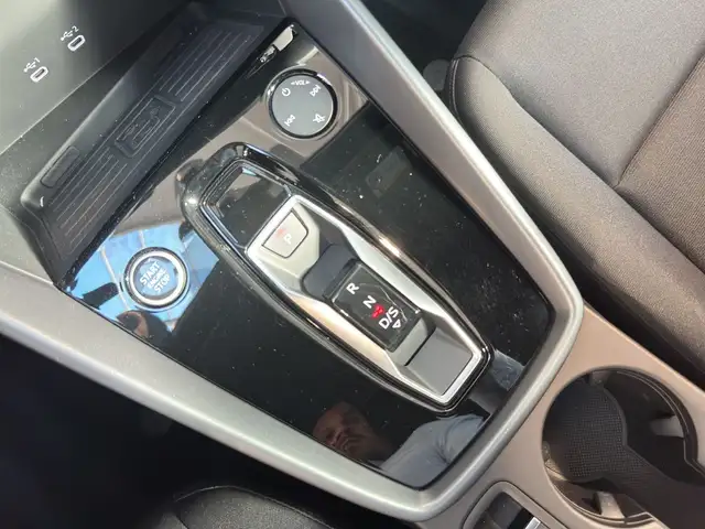 Audi A3 view 11