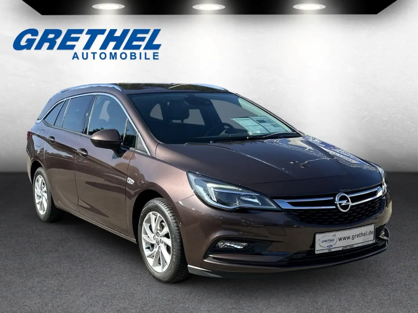 Opel Astra K Sports Tourer Innovation 1.4 Turbo Brun - 1