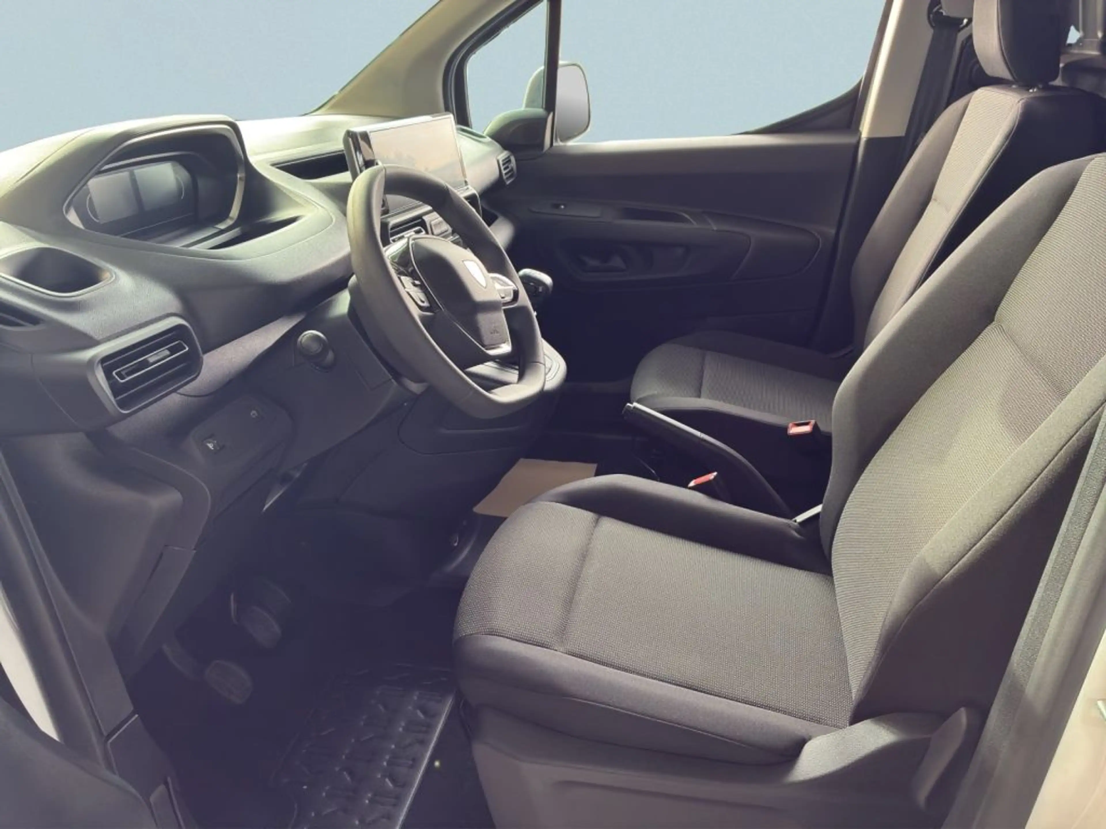 Peugeot Partner Kastenwagen BlueHDi 100 L1 — photo 5