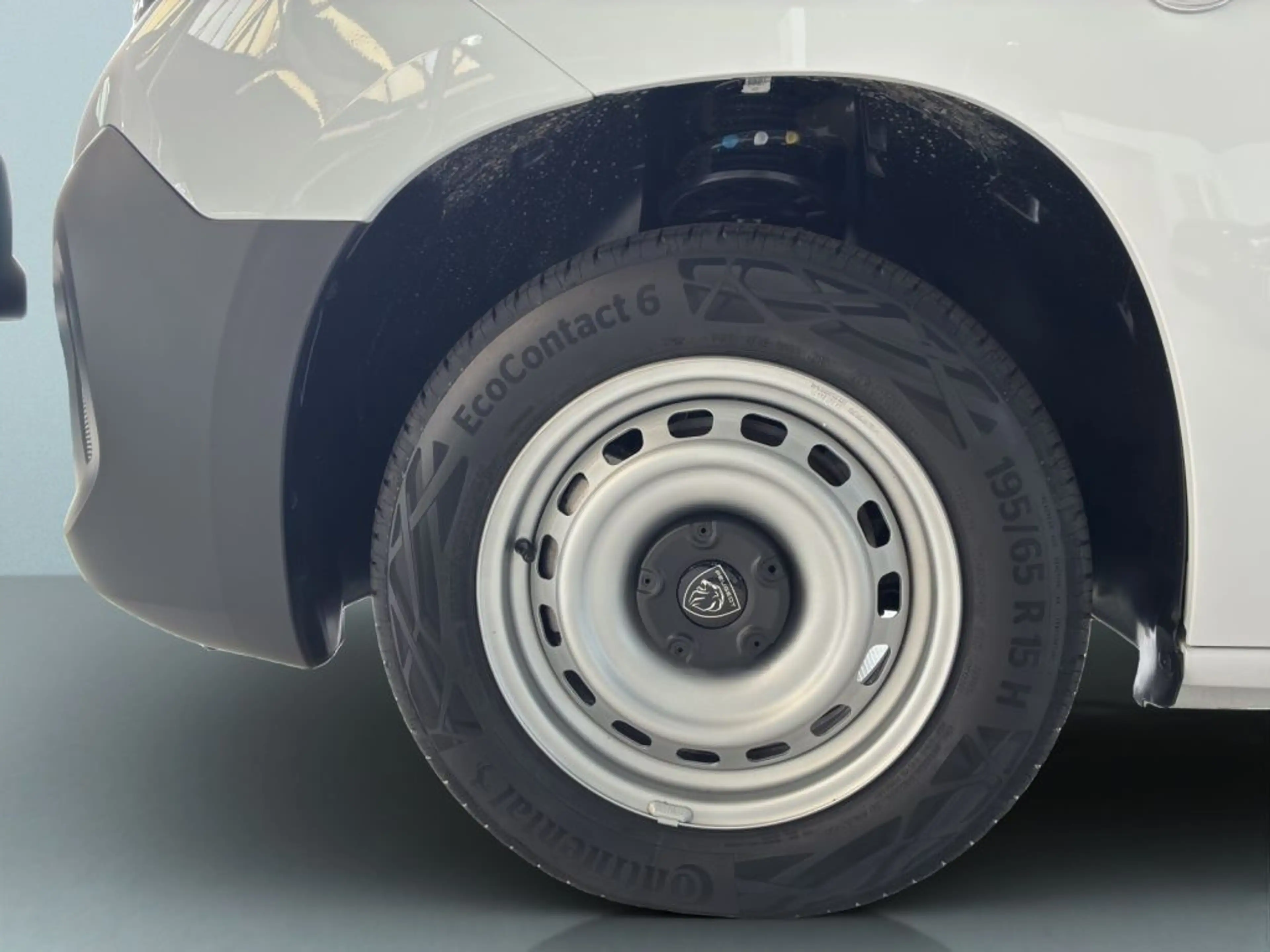 Peugeot Partner Kastenwagen BlueHDi 100 L1 — photo 12