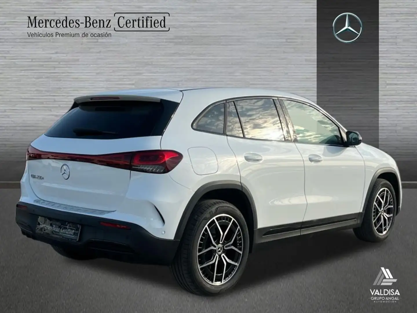 Mercedes-Benz EQA 250 + - 2