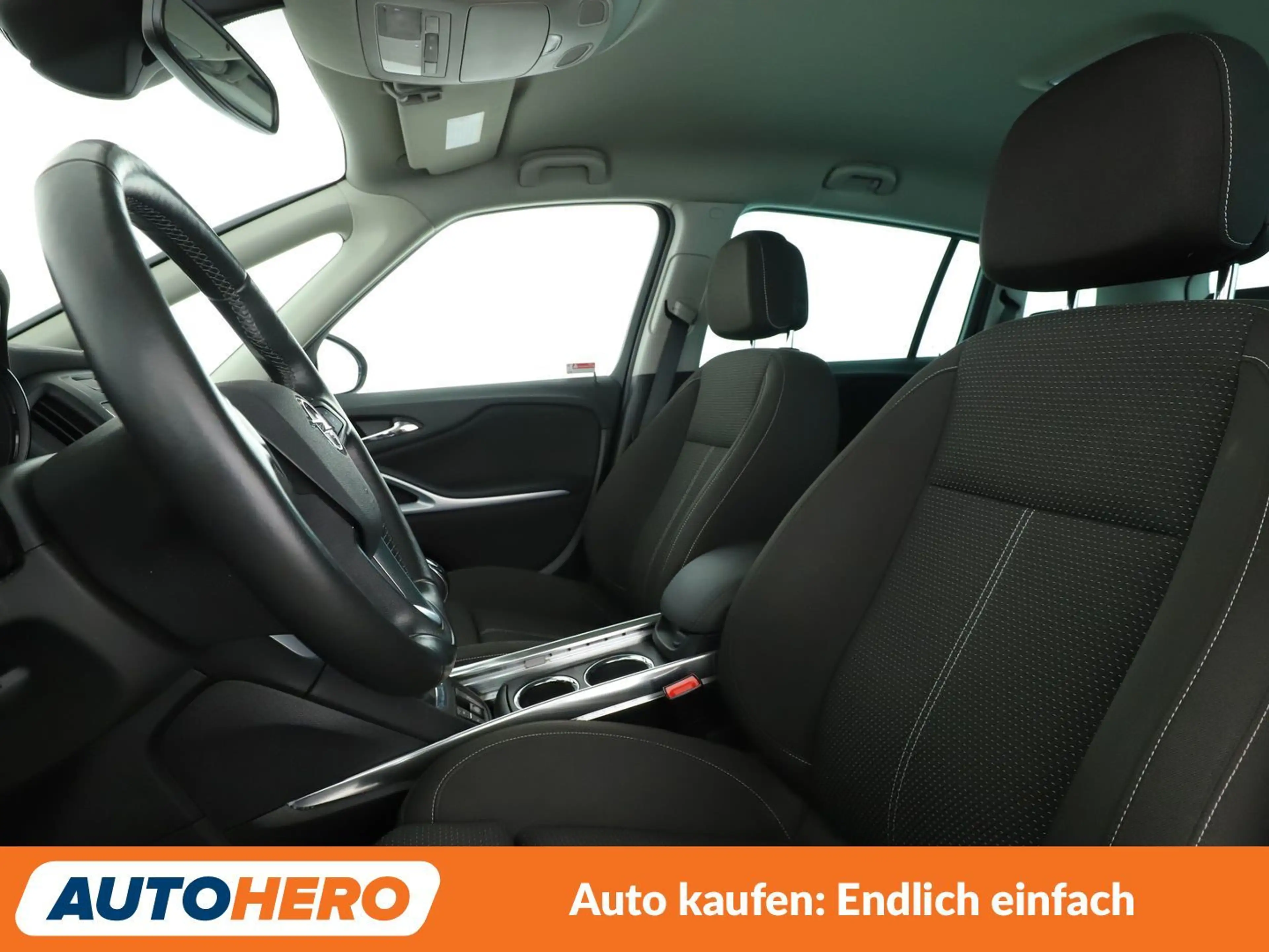 Opel Zafira Tourer 1.6 SIDI Turbo Innovation Start/Stop*7-SITZER* — photo 10