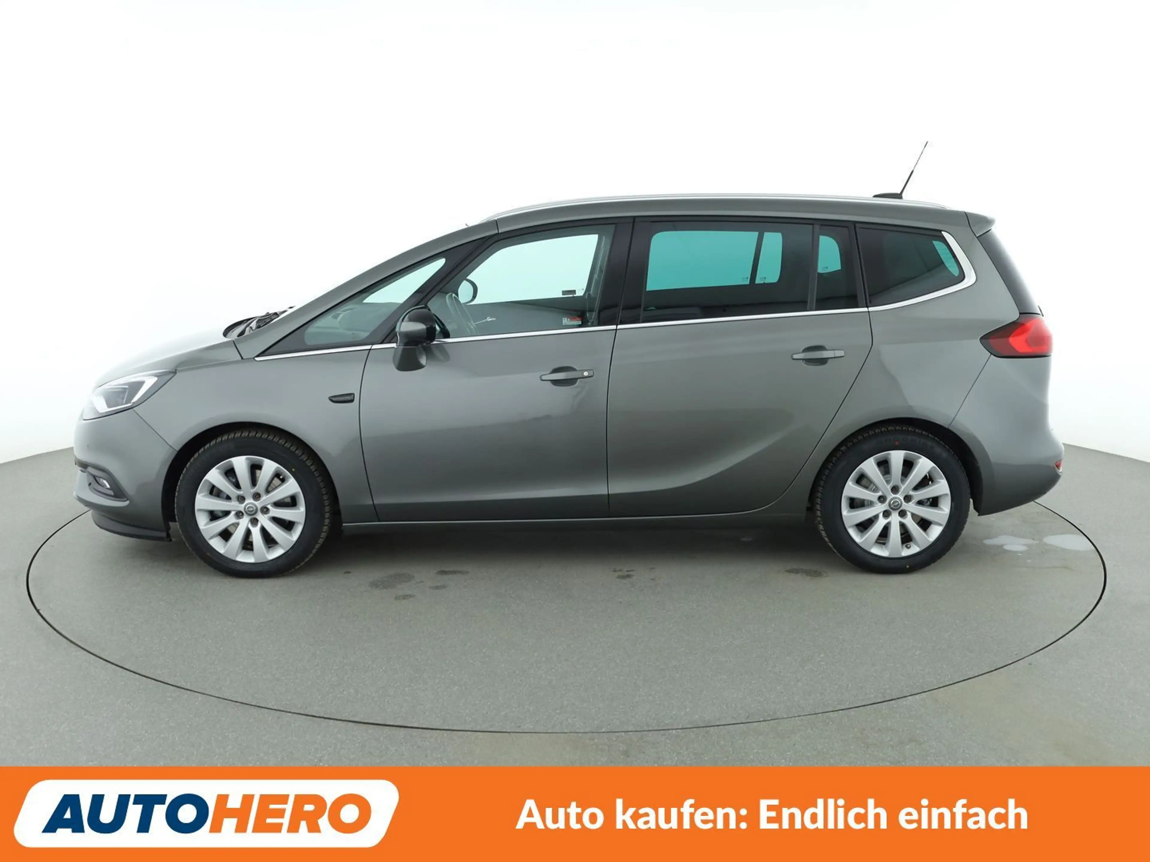 Opel Zafira Tourer 1.6 SIDI Turbo Innovation Start/Stop*7-SITZER* — photo 3