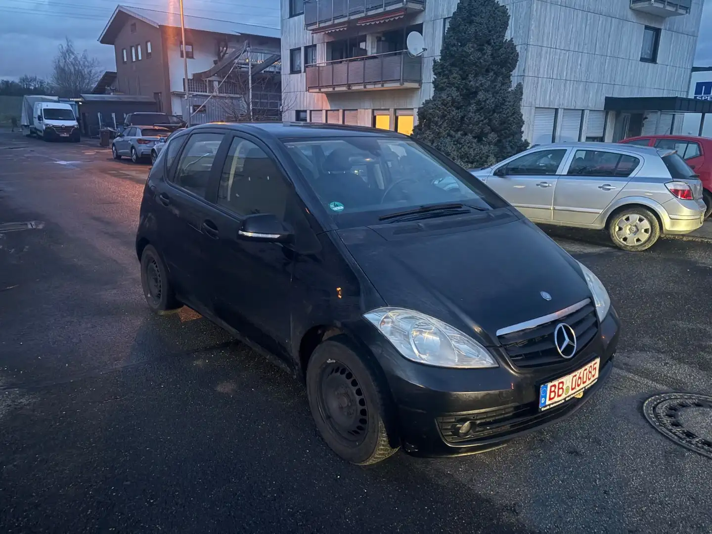 Mercedes-Benz A 150 A *Automatik * TüvNEU Schwarz - 1