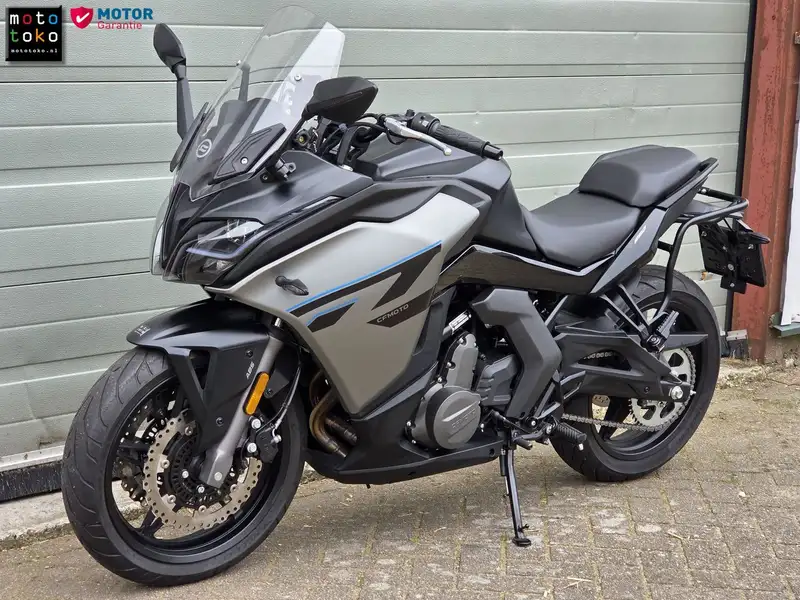 CFMOTO 650GT - foto 4