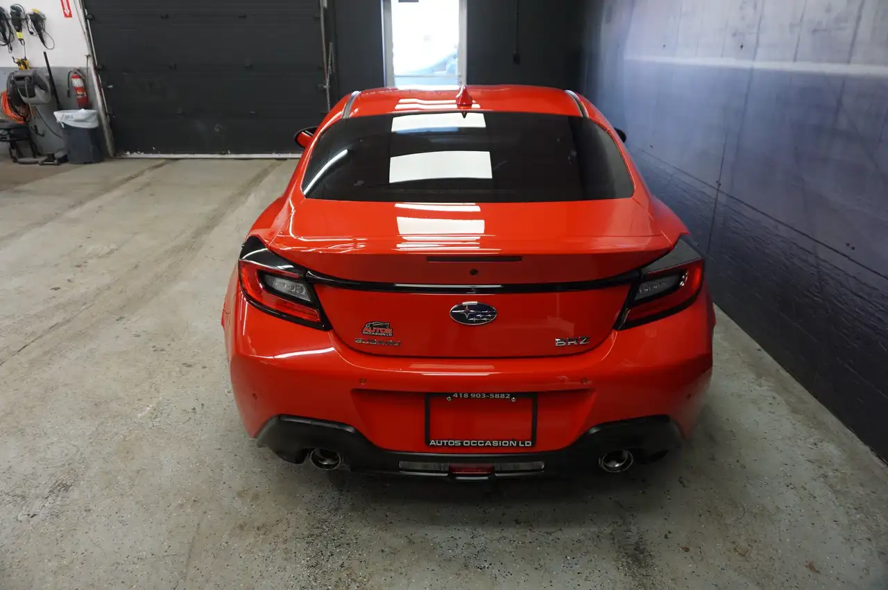 Subaru BRZ снимка Subaru BRZ