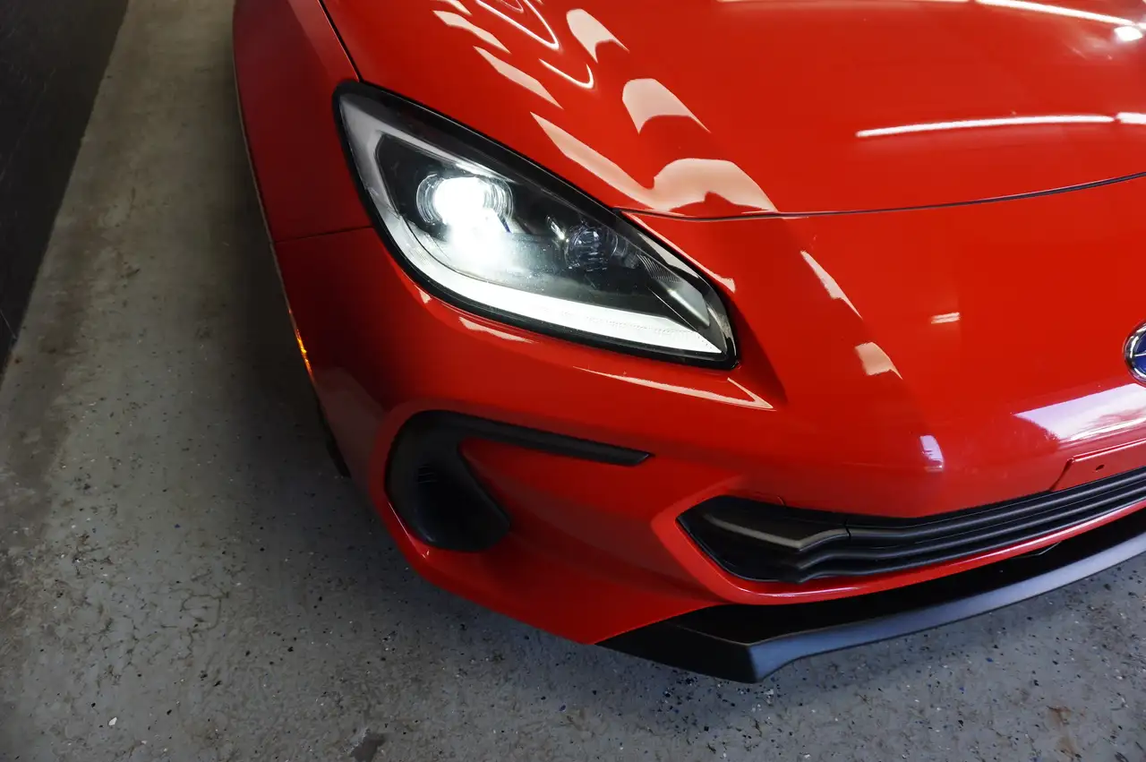 Subaru BRZ снимка Subaru BRZ