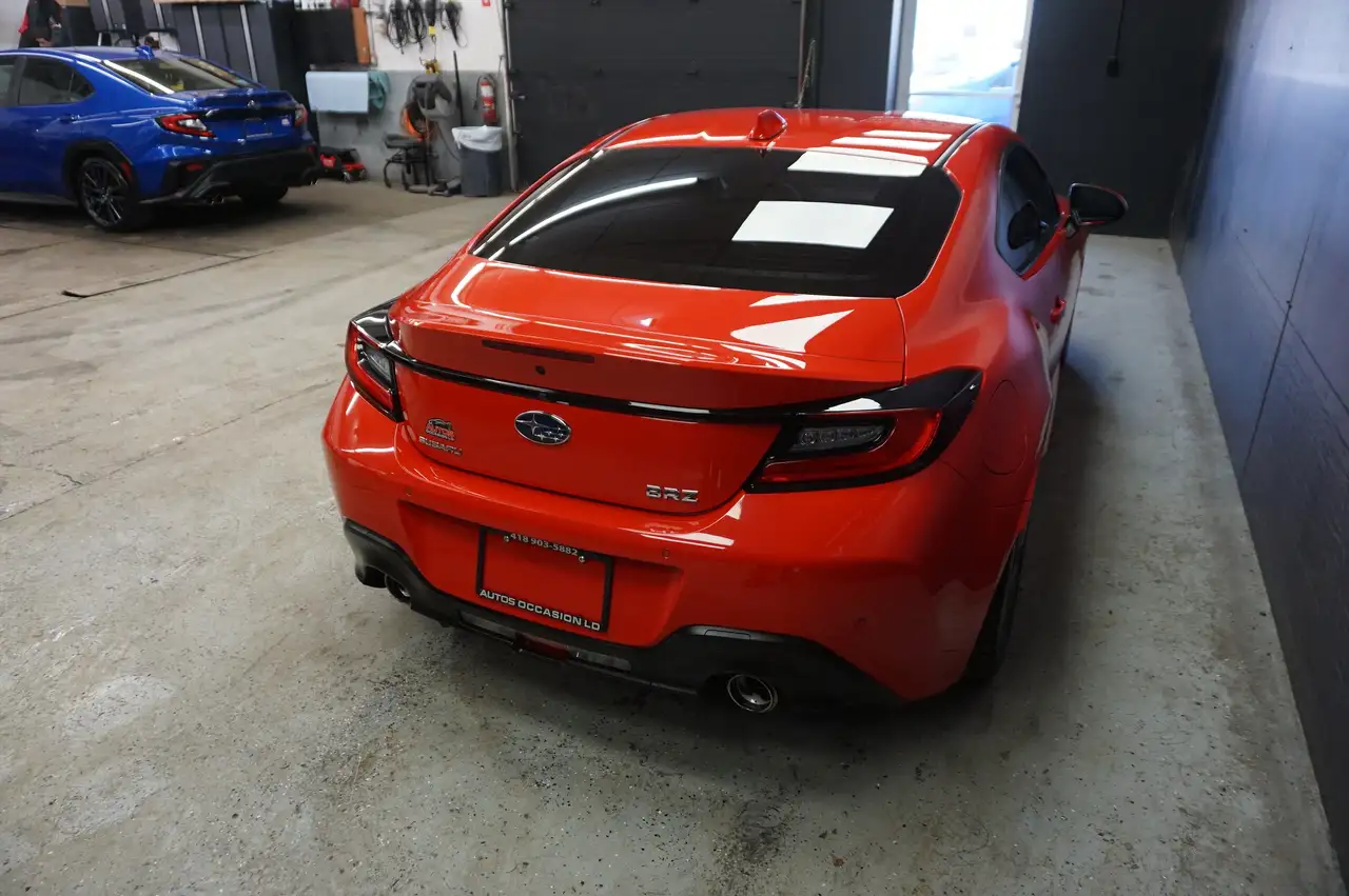 Subaru BRZ снимка Subaru BRZ
