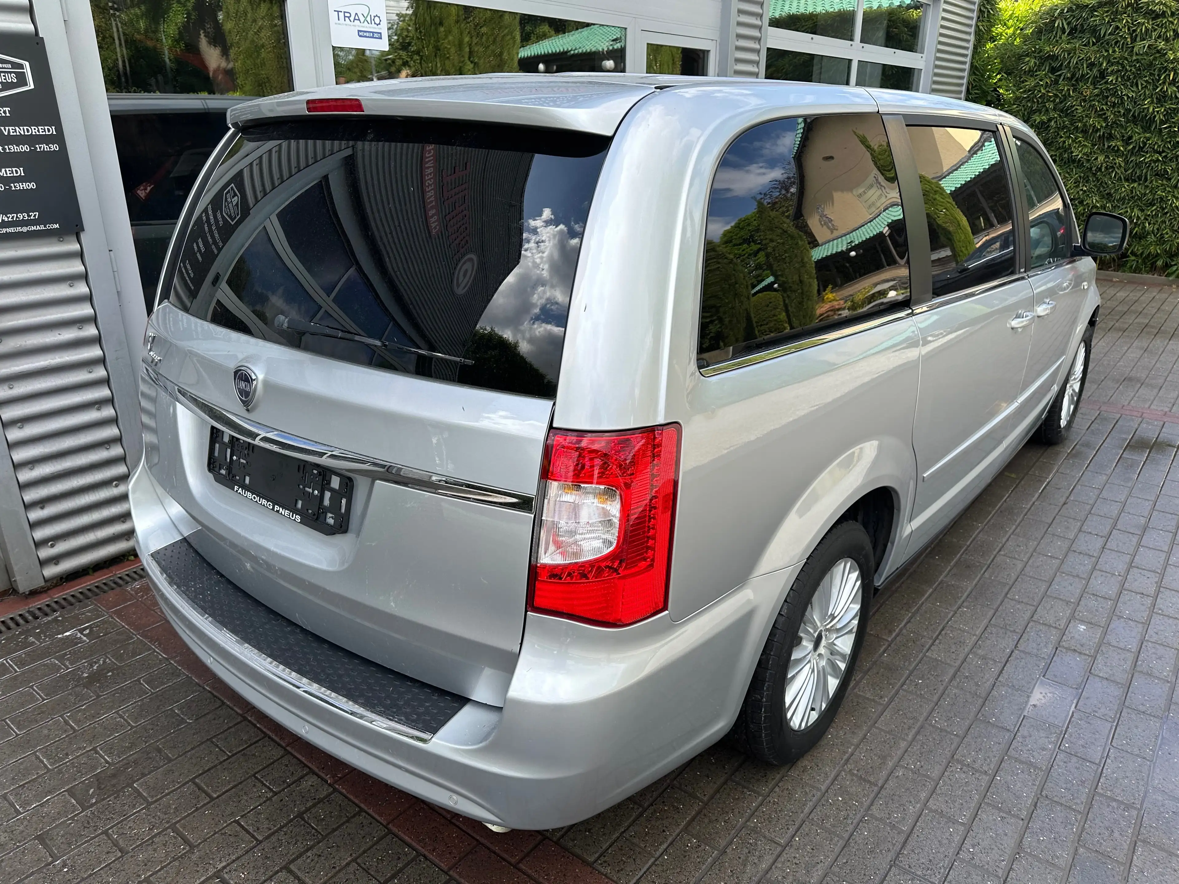 Lancia Voyager *TVA-21%-VAT*1-PROPRIETAIRE/1-OWNER*FULL-OPTION* — photo 14