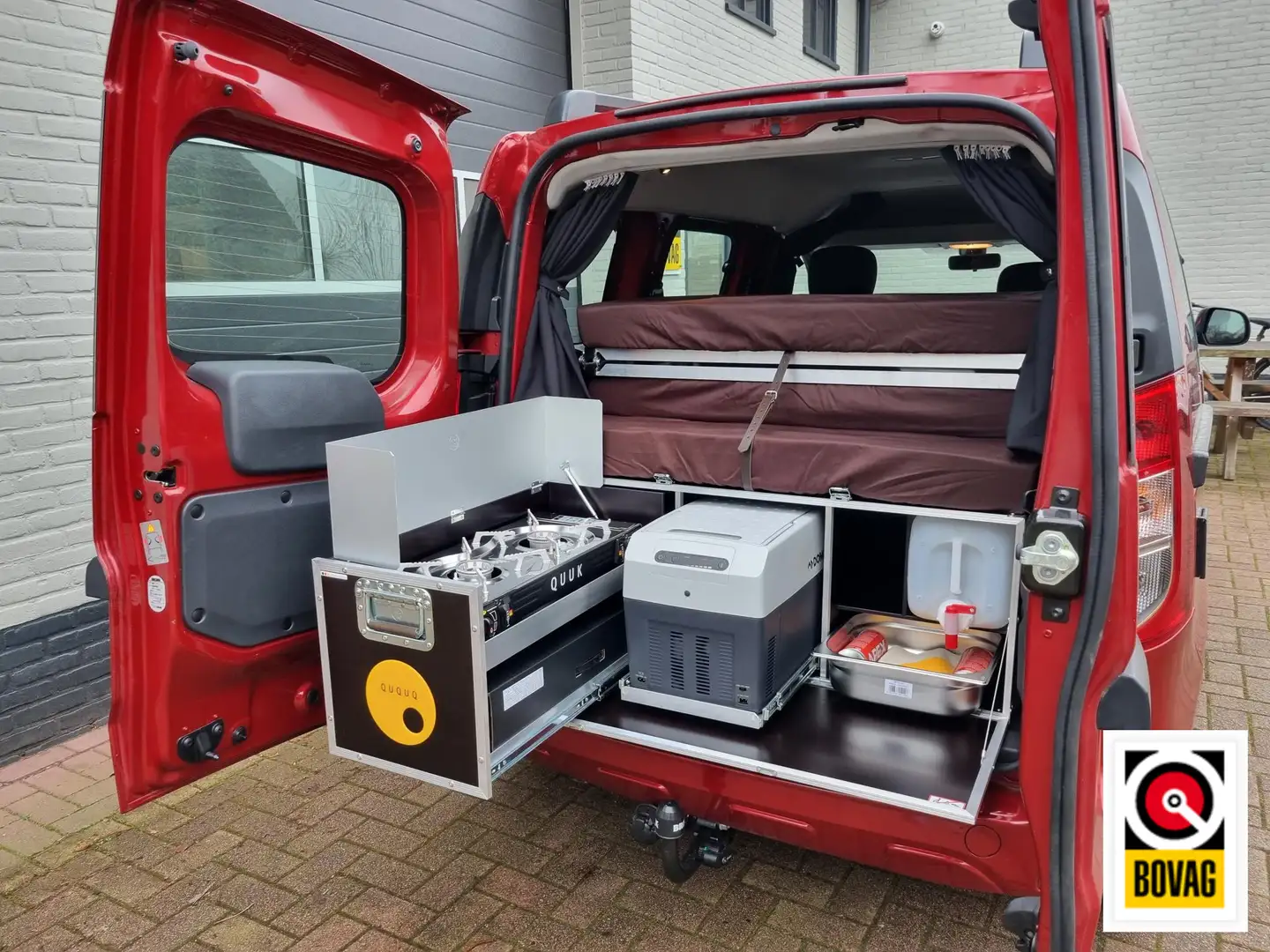 Dacia Dokker 1.3 TCe 130 pk. MINICAMPER Rojo - 1