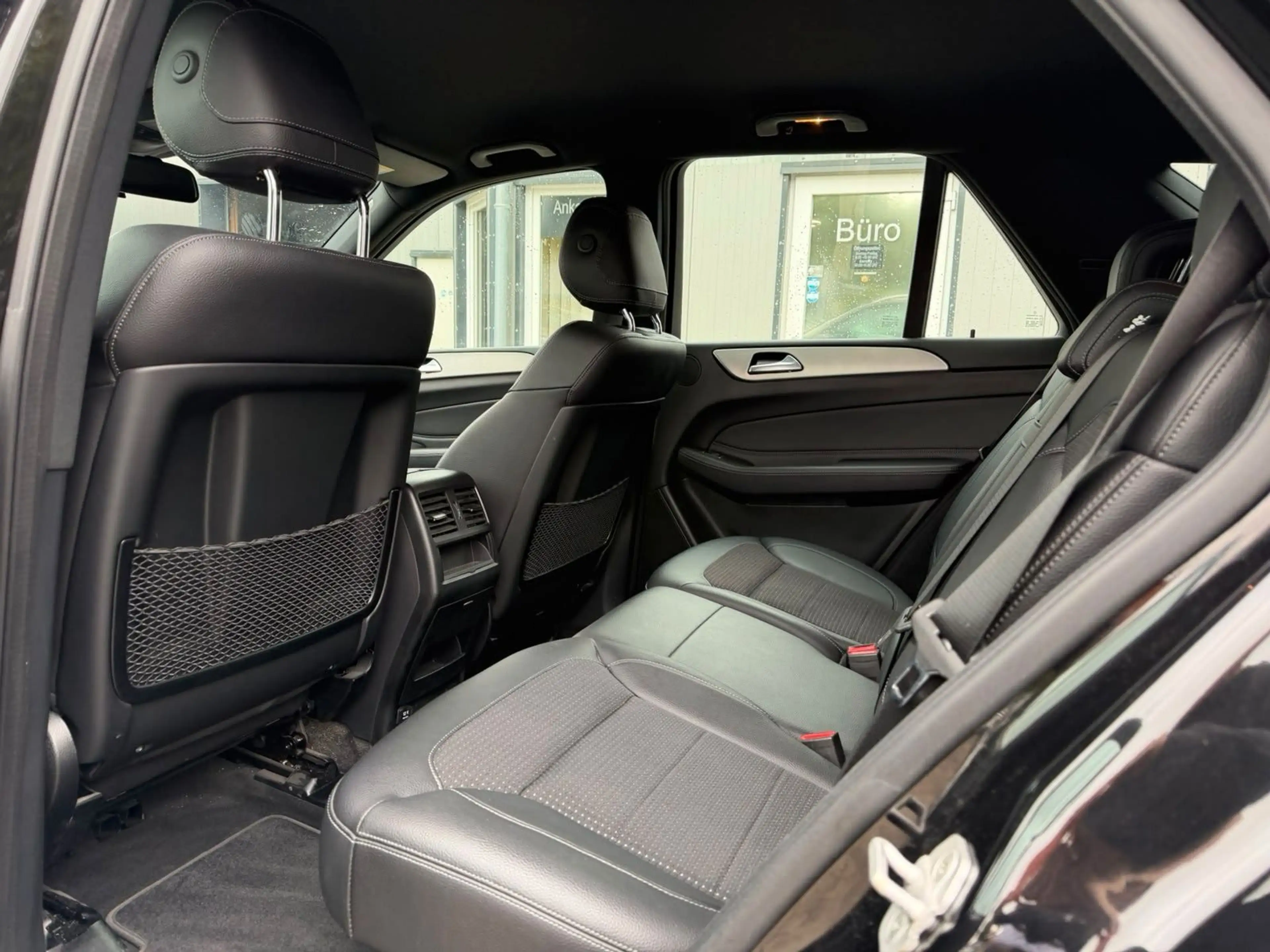 Mercedes-Benz GLE 350 d 4Matic T-LEDER°SZHG°AHK°LED°TEMPOM°MFLR — photo 11