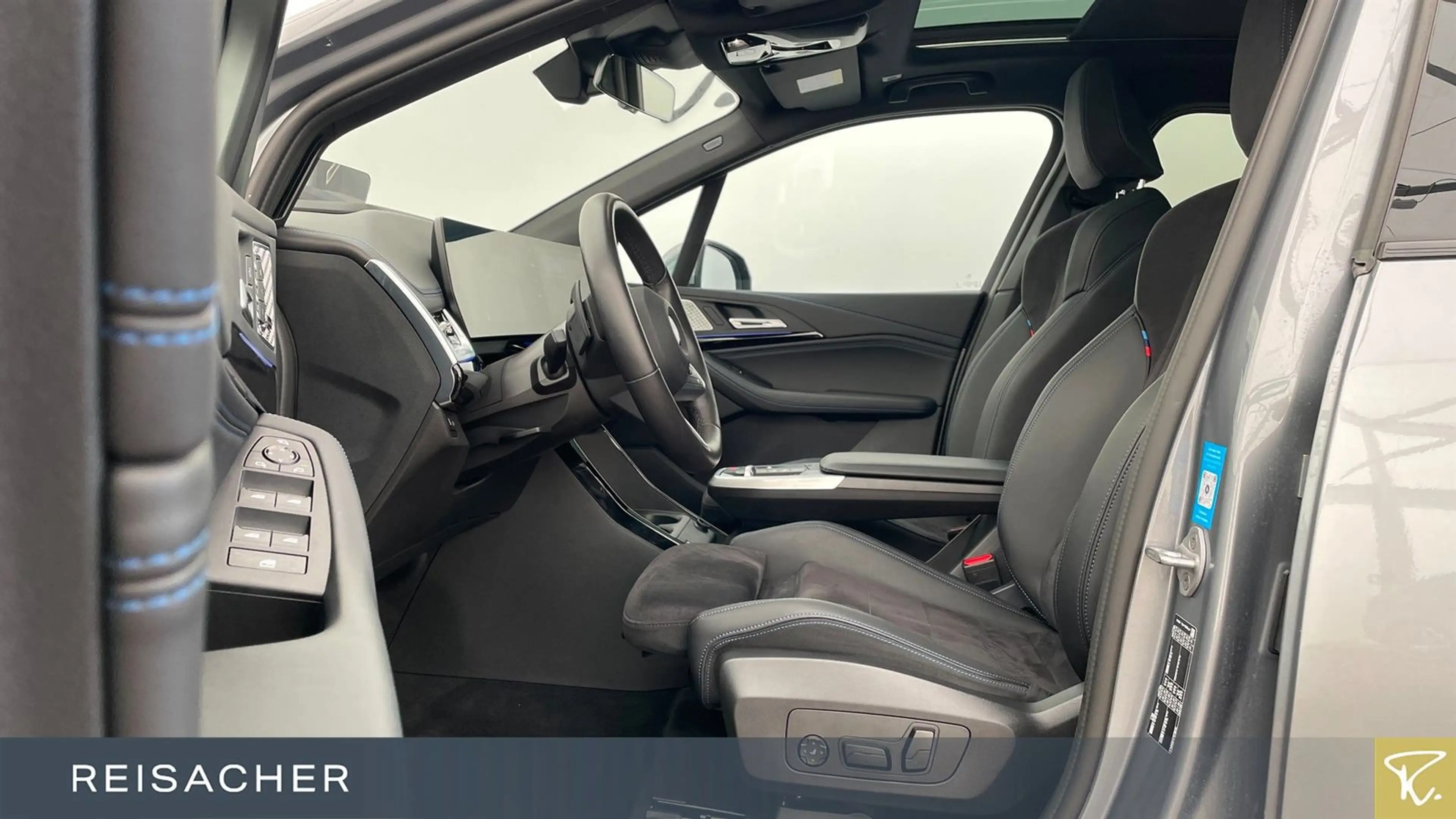 BMW 220 220i A Active Tourer M-Sport,Pano,AHK,DA+,PAProf — photo 4