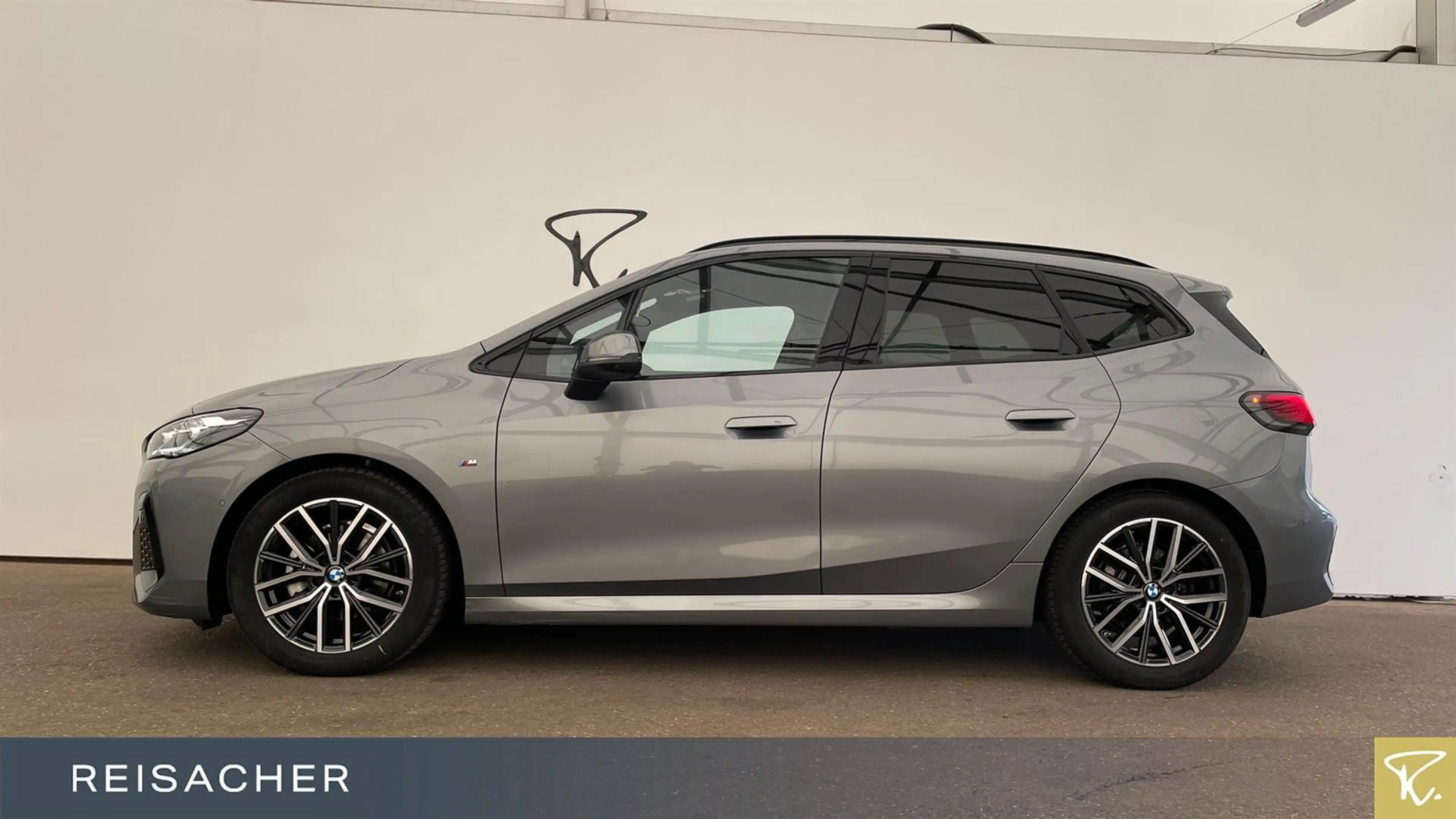 BMW 220 220i A Active Tourer M-Sport,Pano,AHK,DA+,PAProf — photo 9