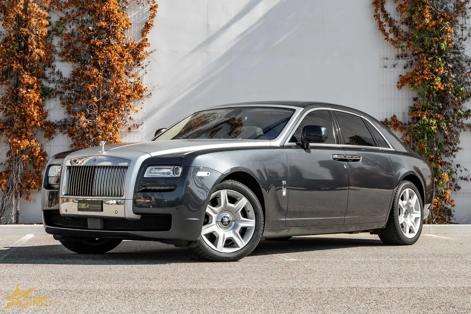 Rolls-Royce Ghost Ghost 6.6 V12 570ch SWB A Gris - 2