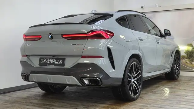 BMW X6 view 6