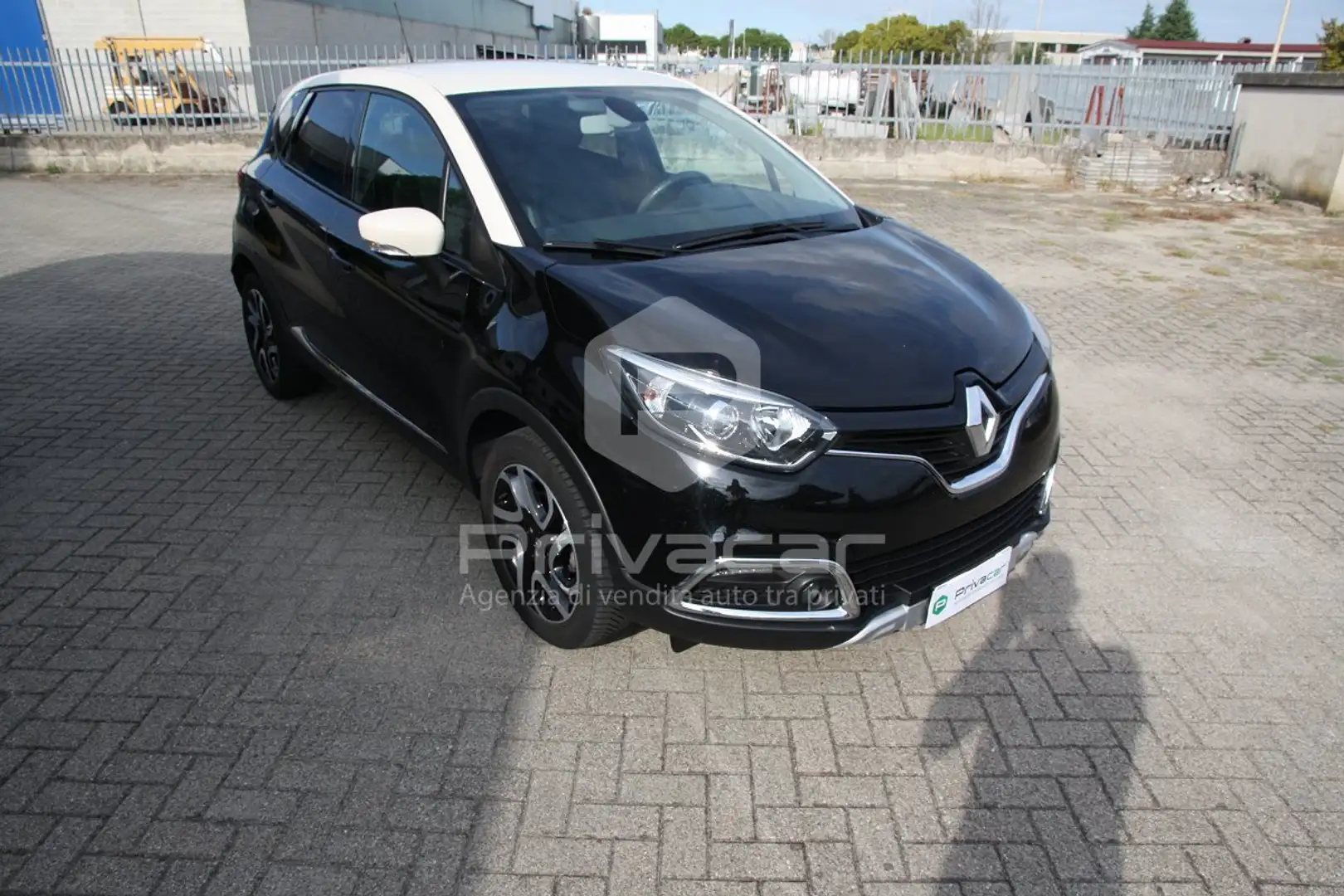 Renault Captur Captur dCi 8V 110 CV Start&Stop Energy Excite Nero - 2