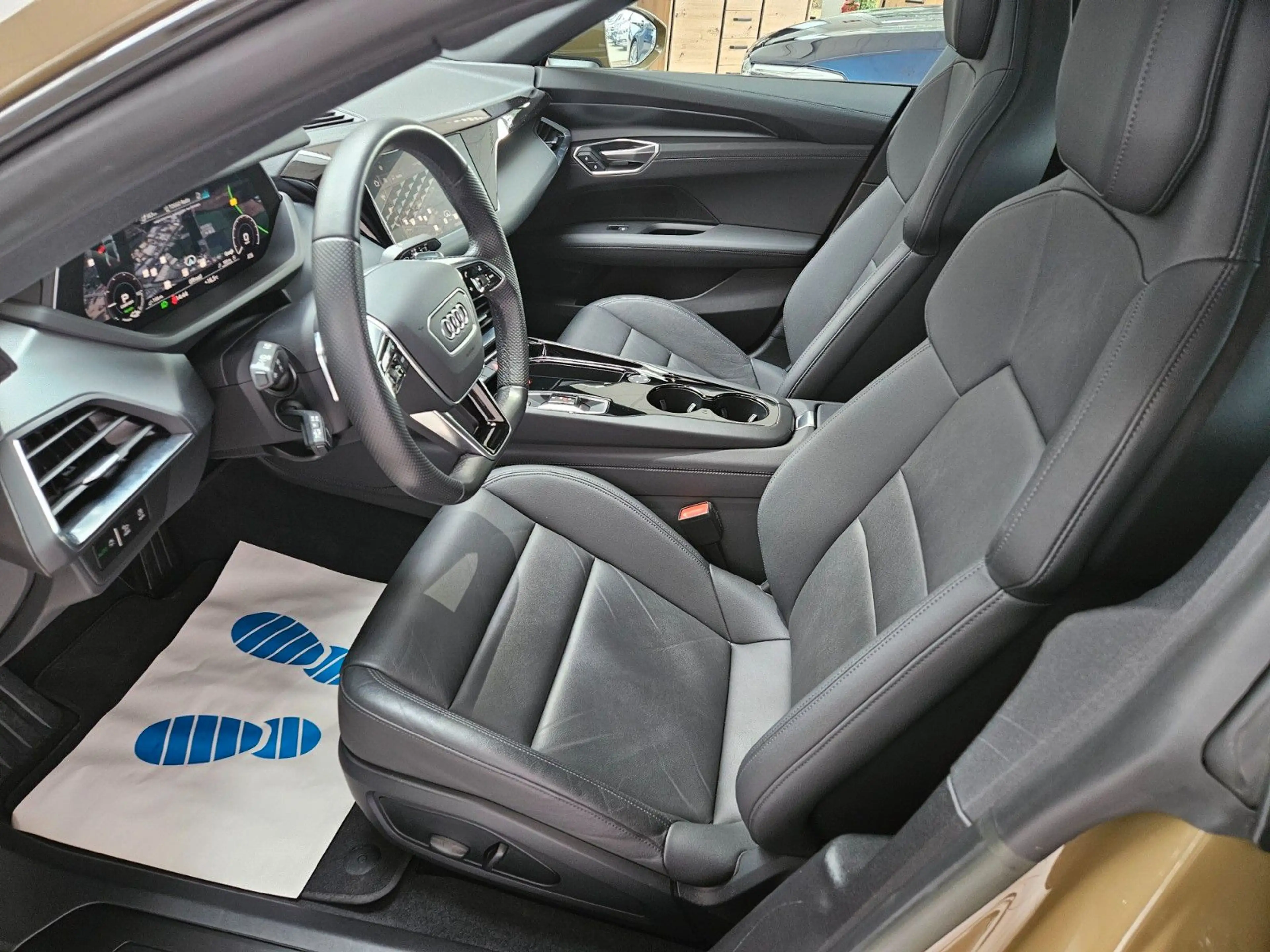 Audi e-tron GT E-Tron GT Quattro NAV/Panorama/Matrix/ Garantie — photo 8