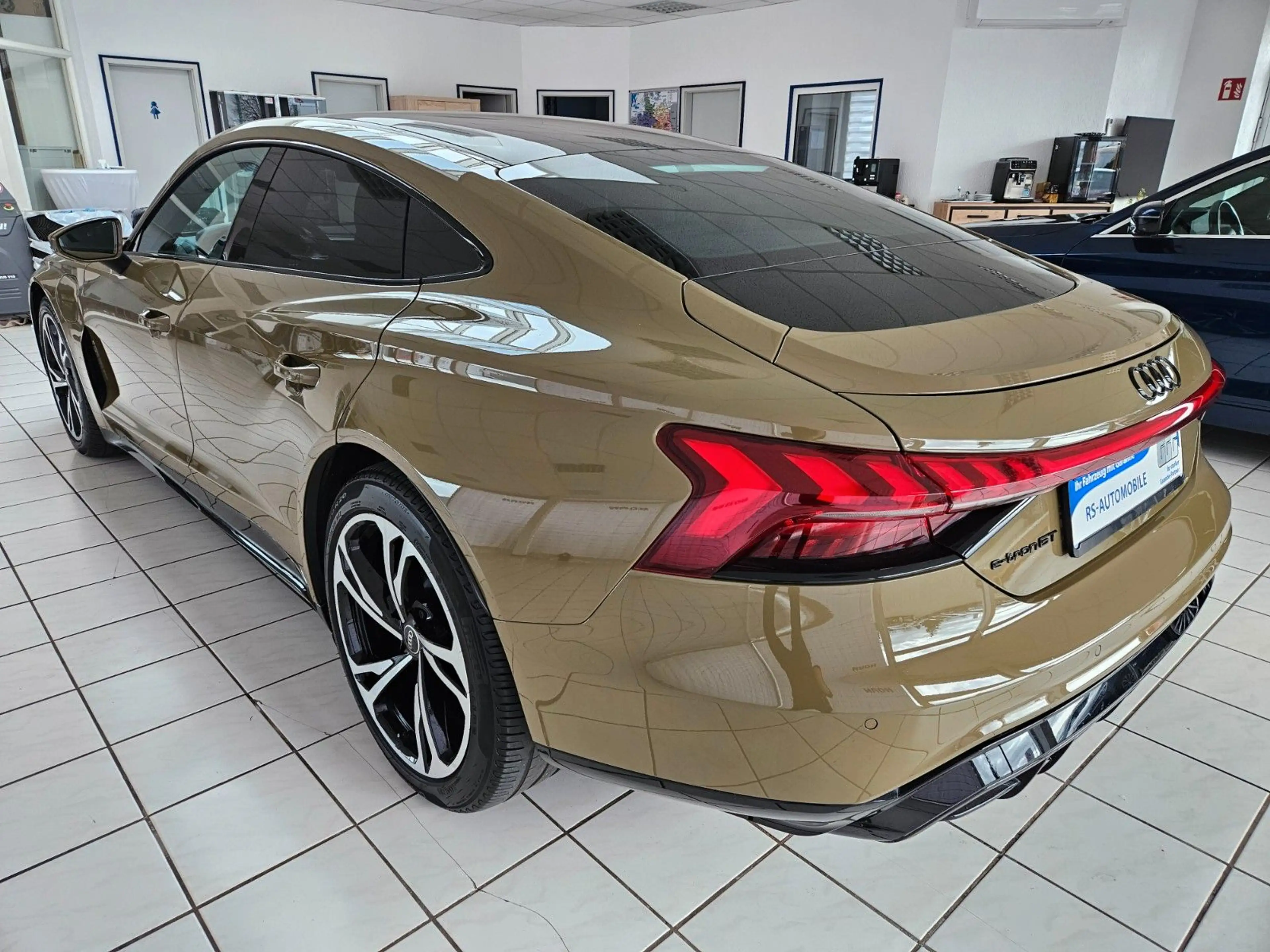 Audi e-tron GT E-Tron GT Quattro NAV/Panorama/Matrix/ Garantie — photo 6