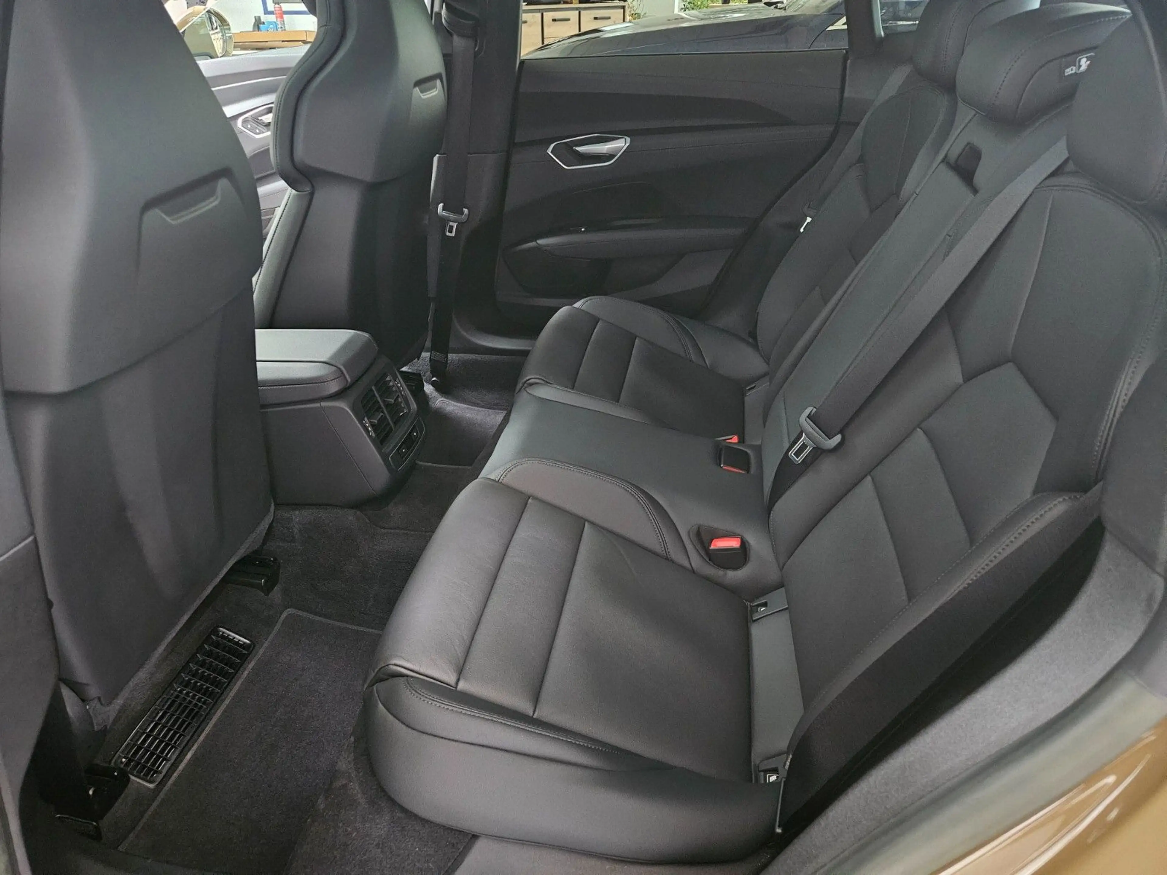 Audi e-tron GT E-Tron GT Quattro NAV/Panorama/Matrix/ Garantie — photo 13