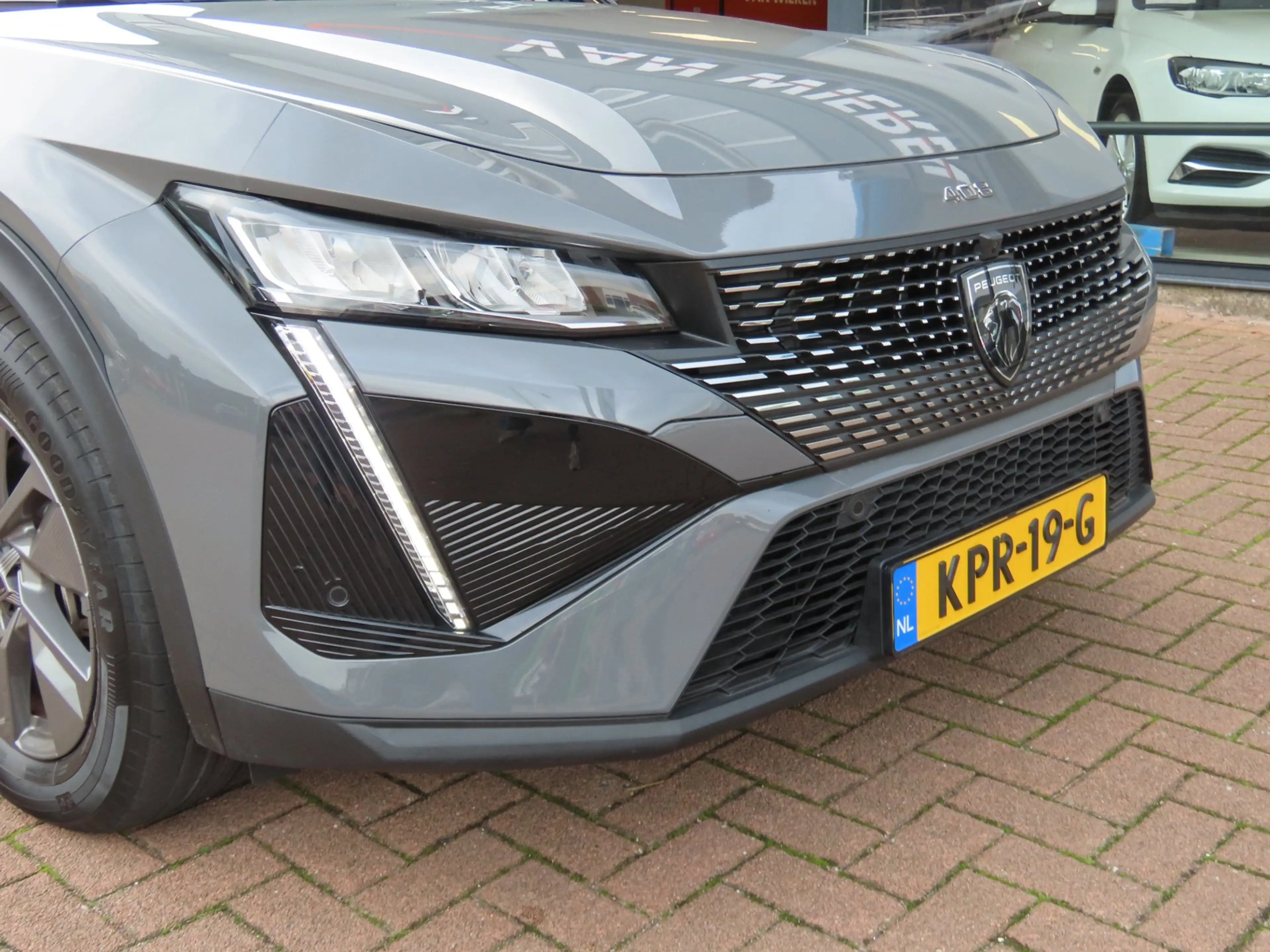 Peugeot 408 1.6 HYbrid 180 PK Allure Camera 360 Adap Cruise Wi — photo 5