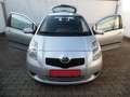 Toyota Yaris TOP Zust.* Klima * PDC * 8 f. Bereift * TÜV Neu Silber - thumbnail 1