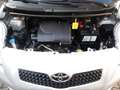 Toyota Yaris TOP Zust.* Klima * PDC * 8 f. Bereift * TÜV Neu Silber - thumbnail 18