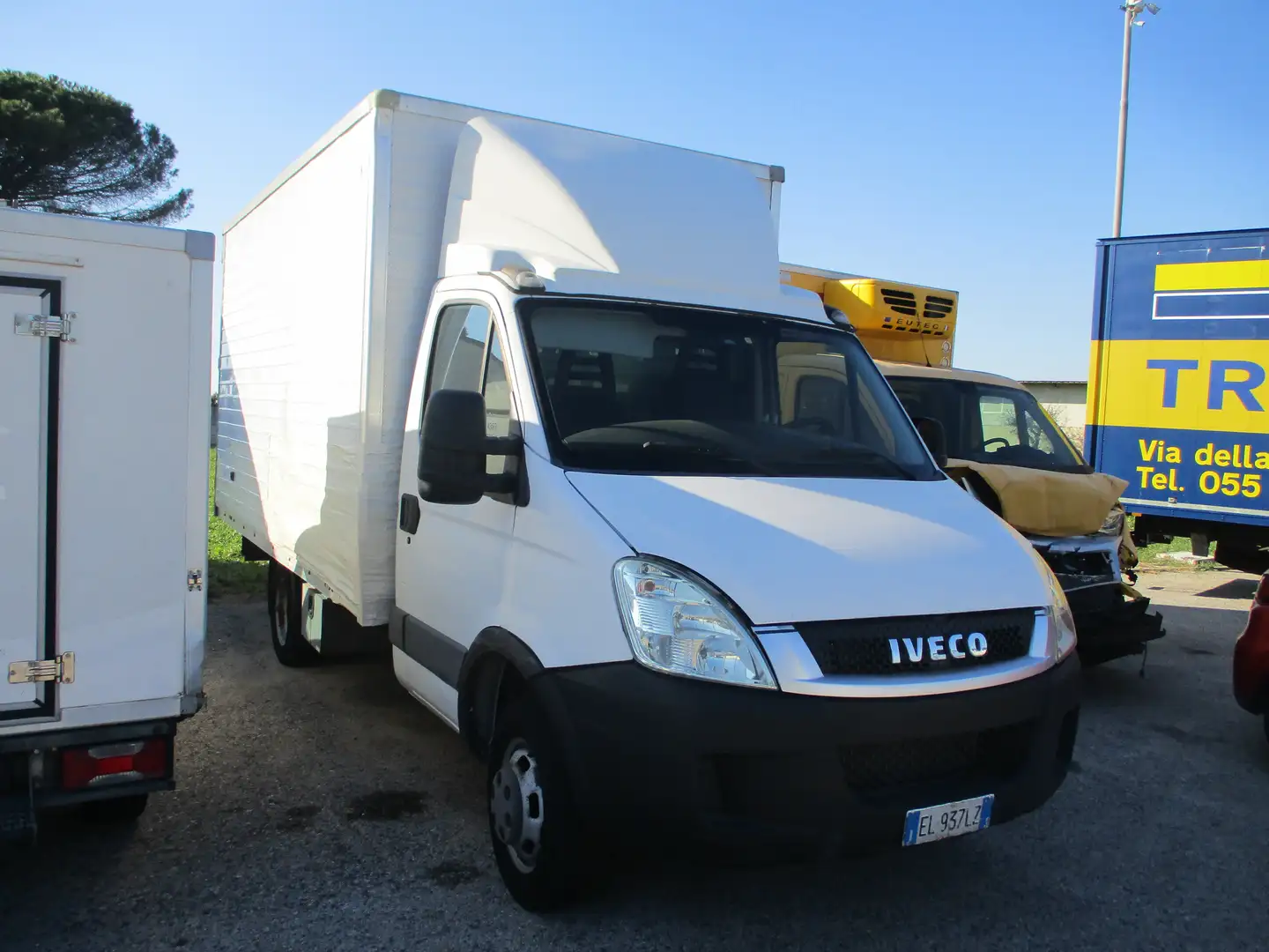 Iveco Daily 35C15 3000 E4 FURGONE CAPI APPESI **MOTORE ROTTO** Blanc - 1