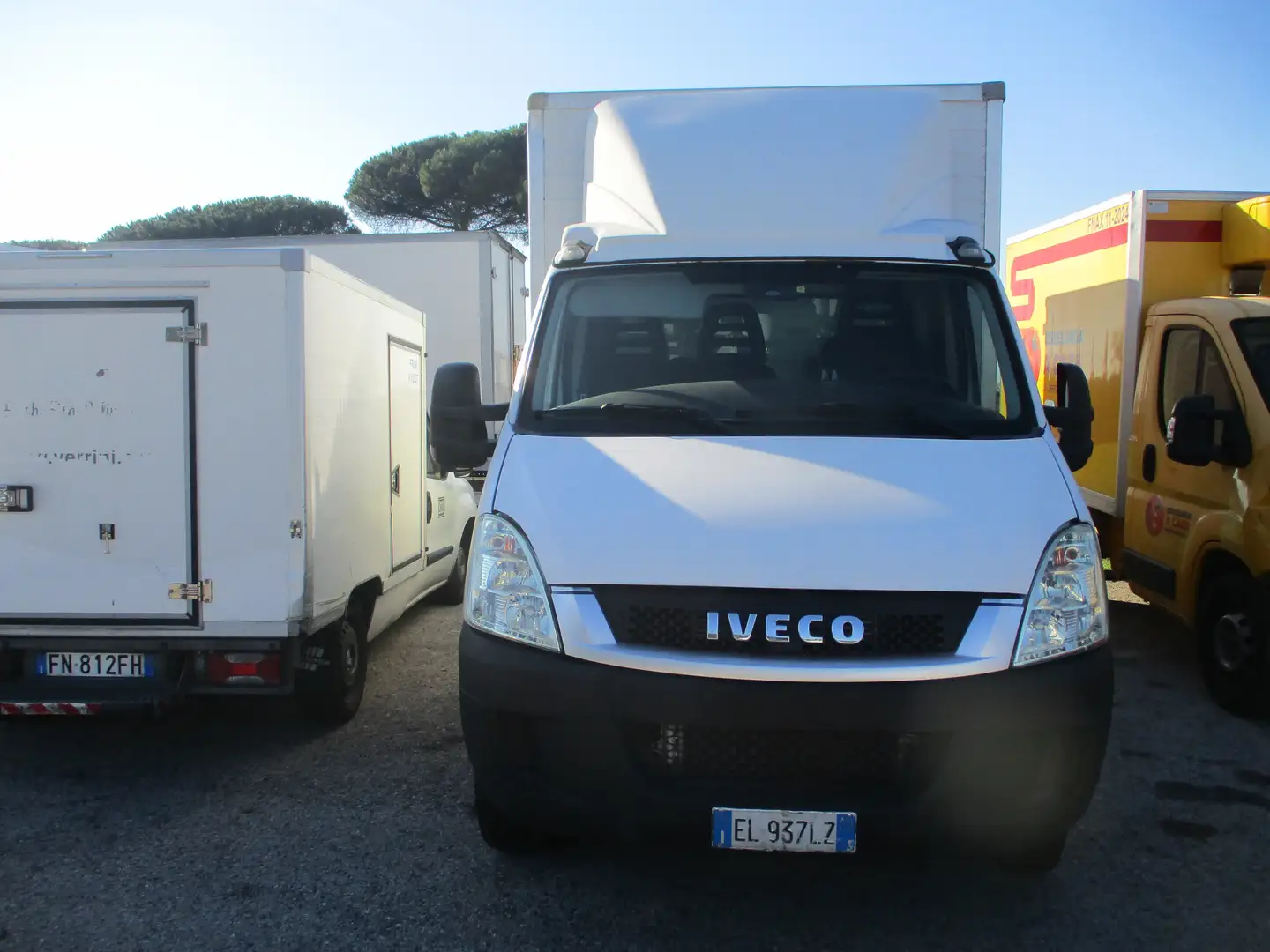 Iveco Daily 35C15 3000 E4 FURGONE CAPI APPESI **MOTORE ROTTO** Blanc - 2
