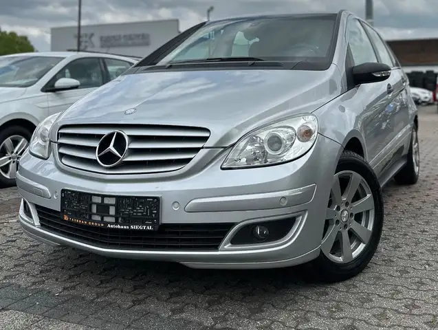Mercedes-Benz B 150 KLIMA-AHK-PDC-SHZ-TÜV NEU-
