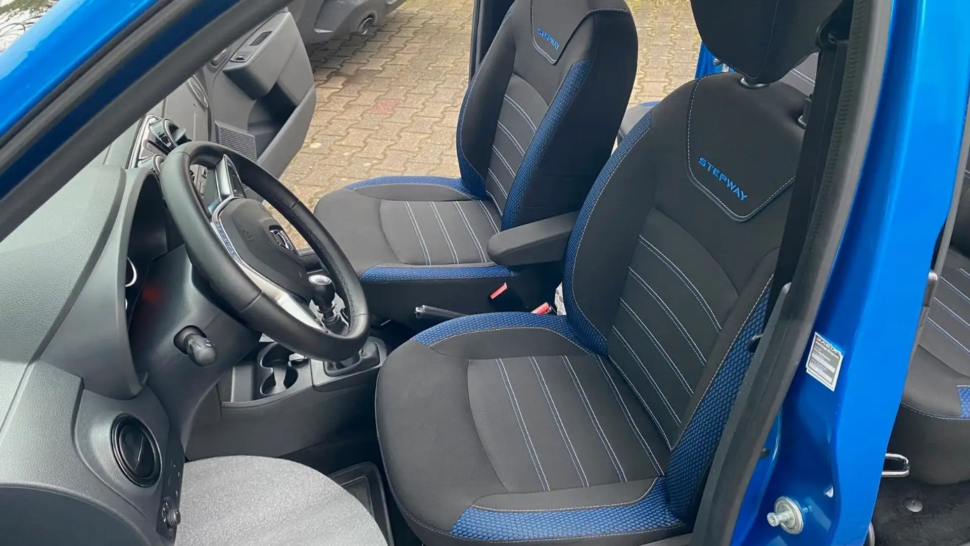 Dacia Dokker Dokker Supreme TCe 130 S Blau - 2