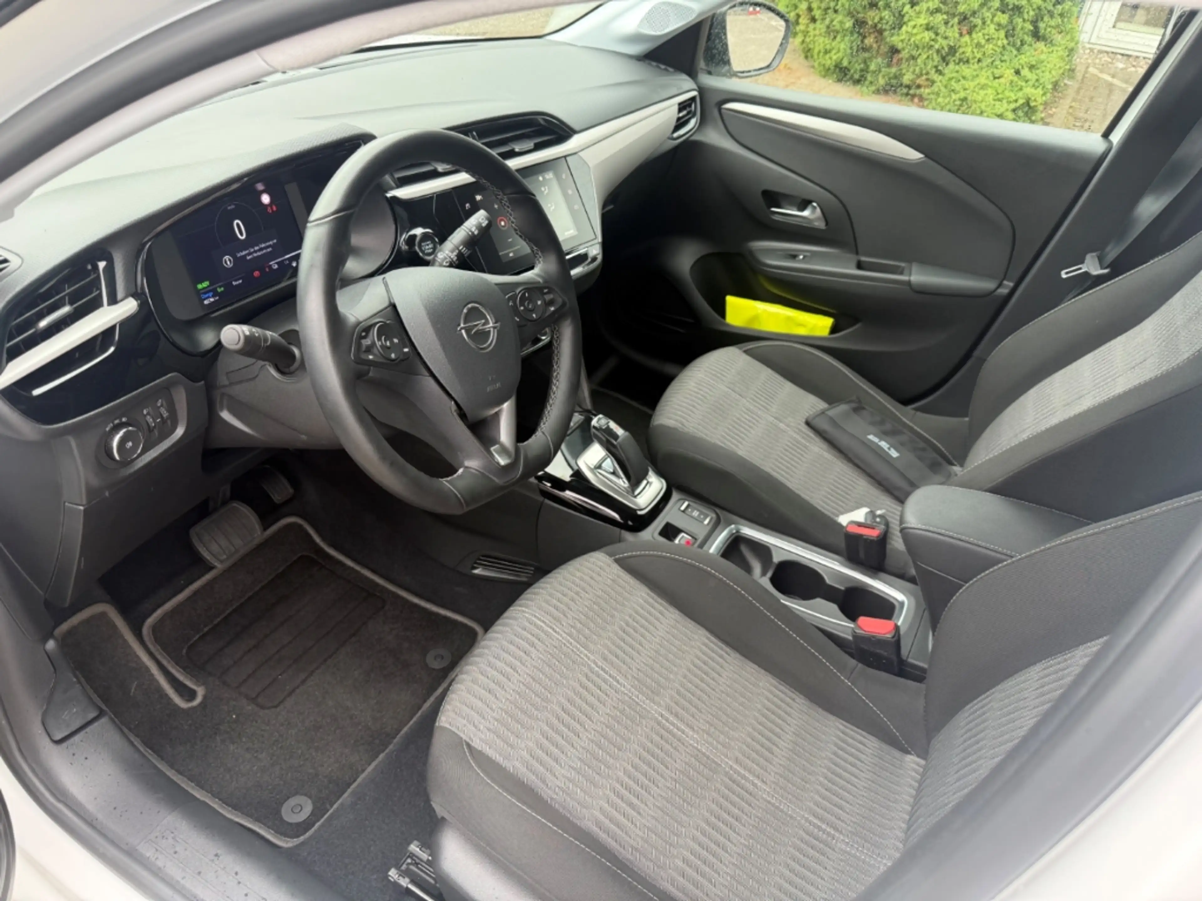 Opel Corsa-e F Edition SHZ+LHZ+Kamera+11KW Charger — photo 5